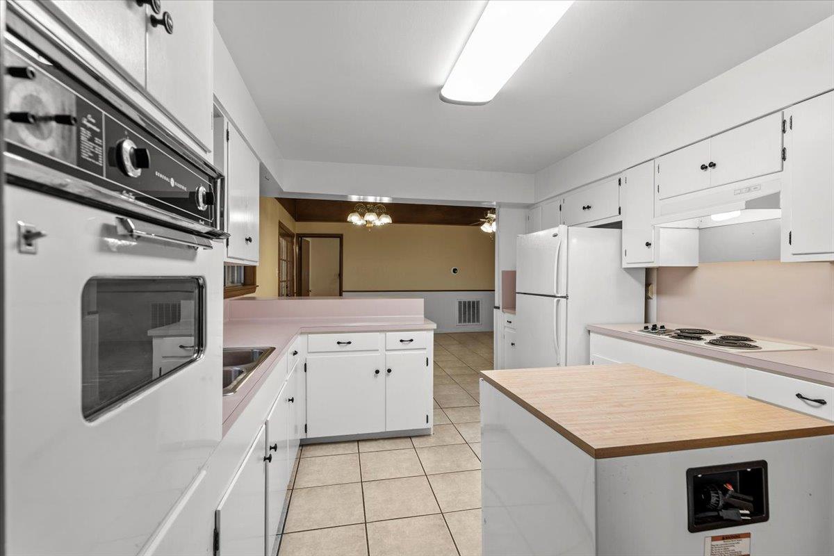 3210 Bruce Dr, Austin, TX 78735