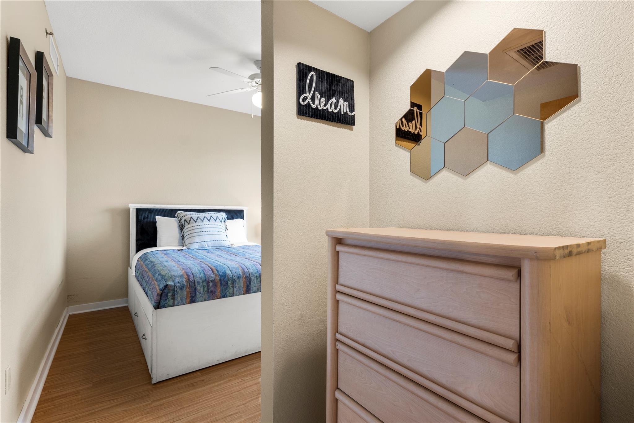 711 W 26th St # 706, Austin, TX 78705