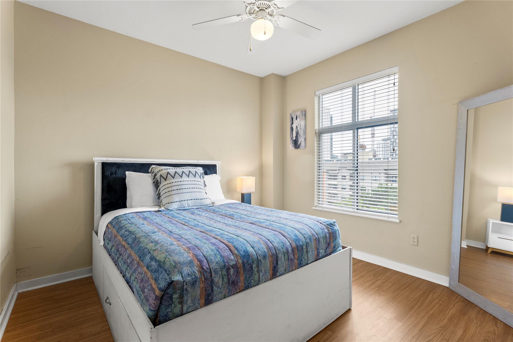 711 W 26th St # 706, Austin, TX 78705