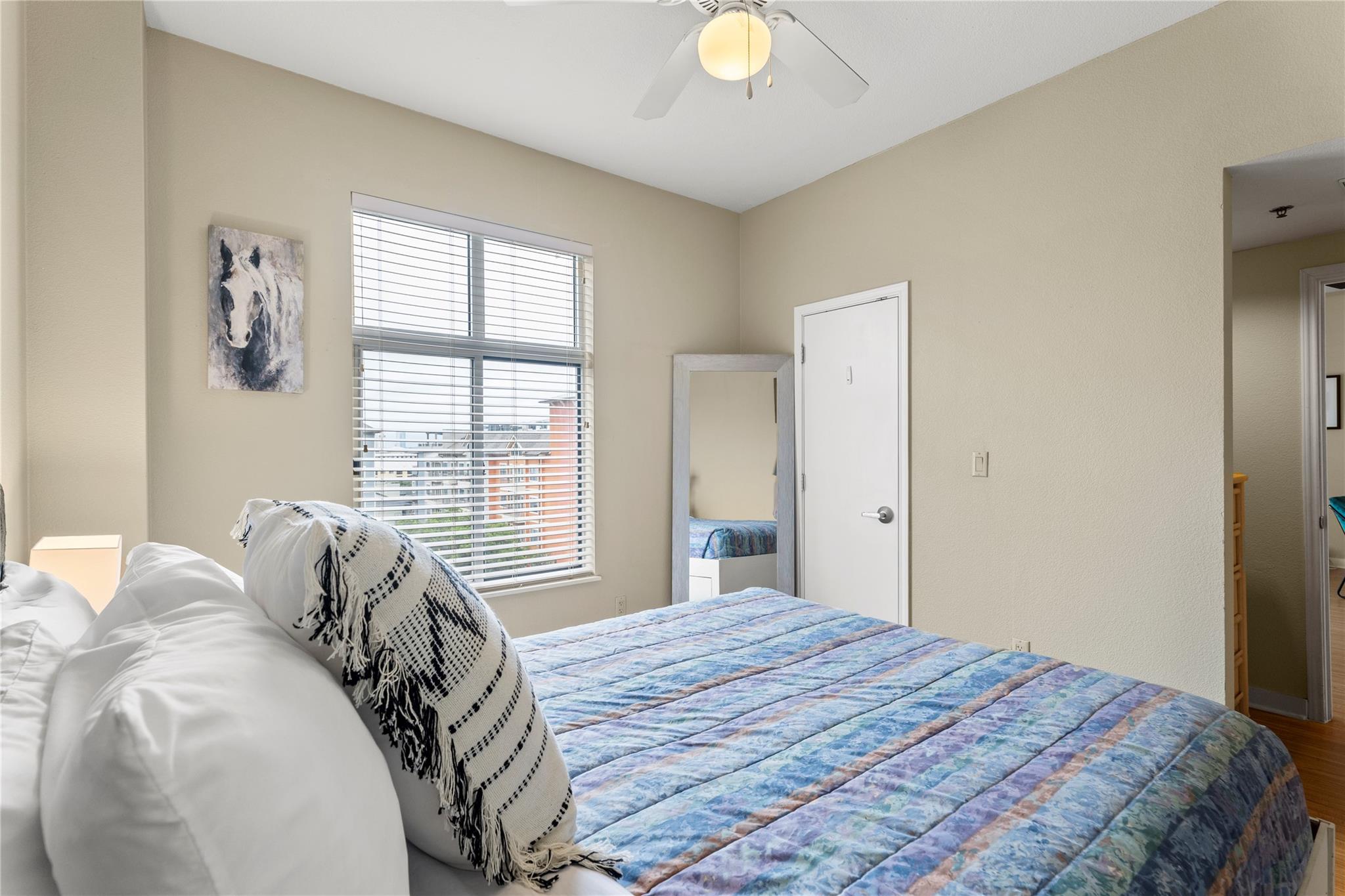 711 W 26th St # 706, Austin, TX 78705