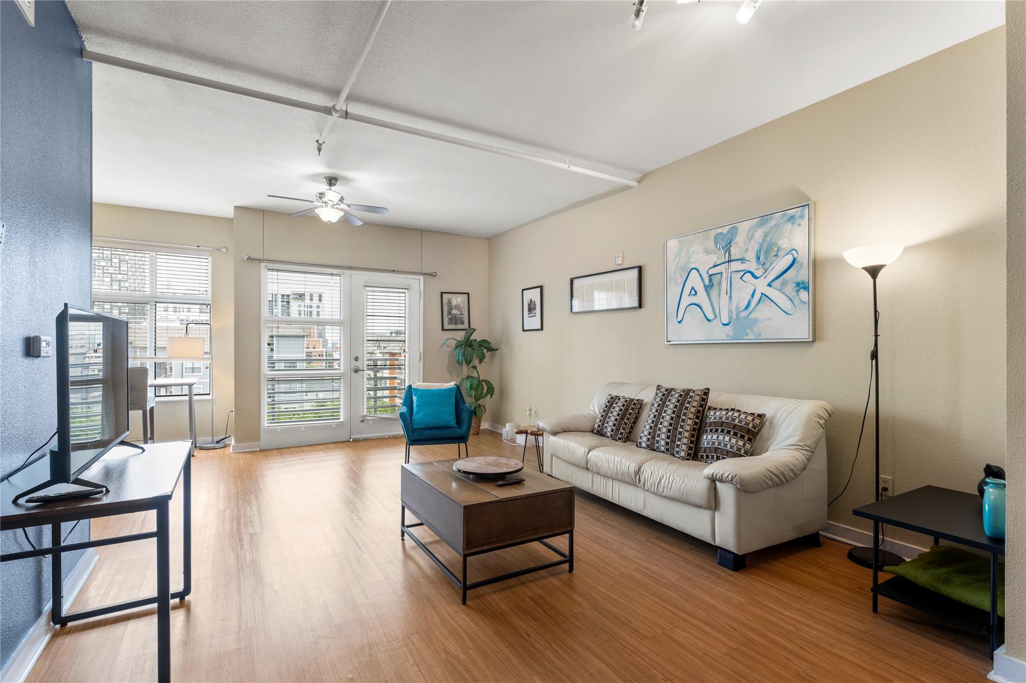 711 W 26th St # 706, Austin, TX 78705