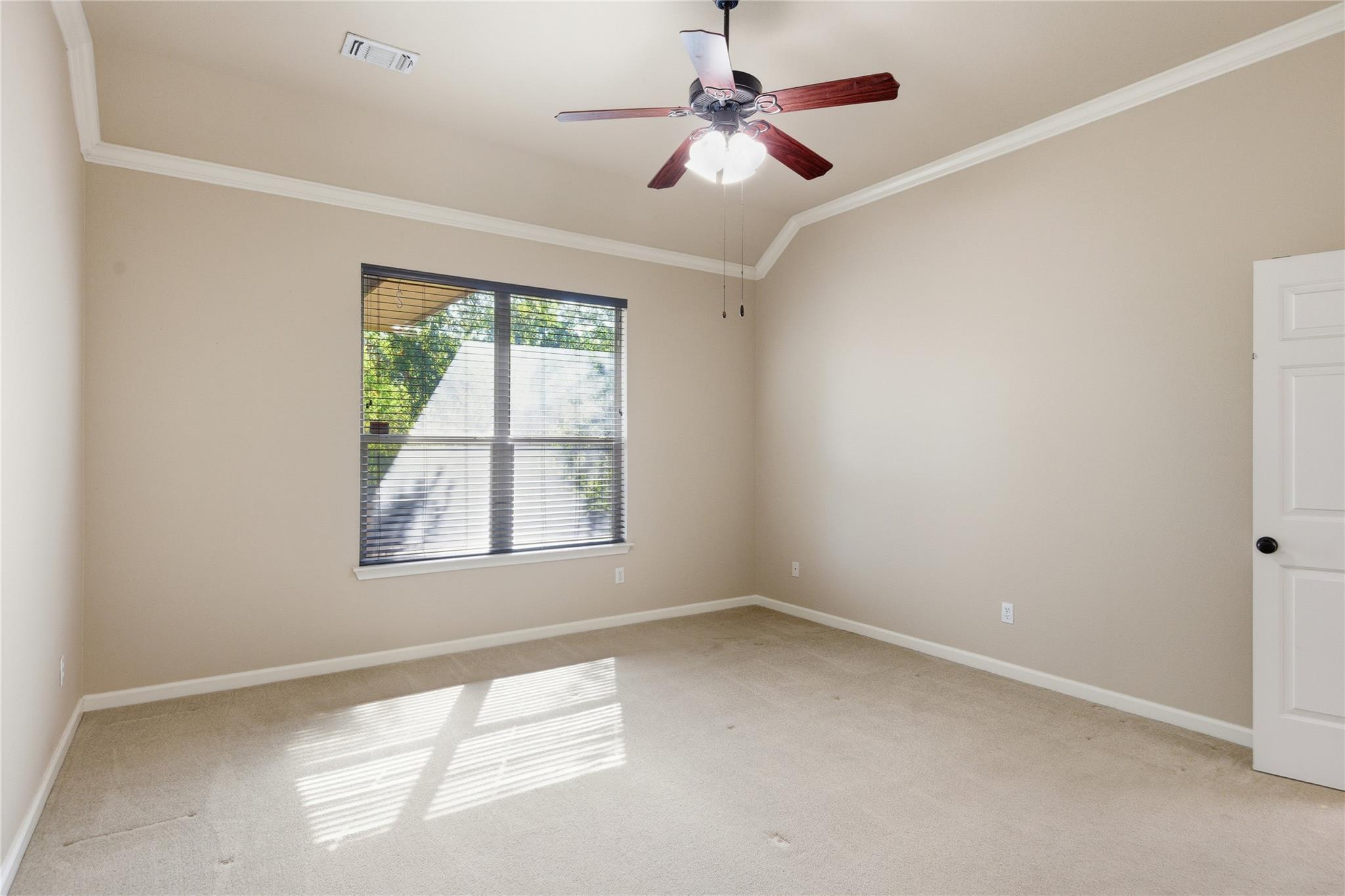 216 Great Circle Cv, Austin, TX 78717