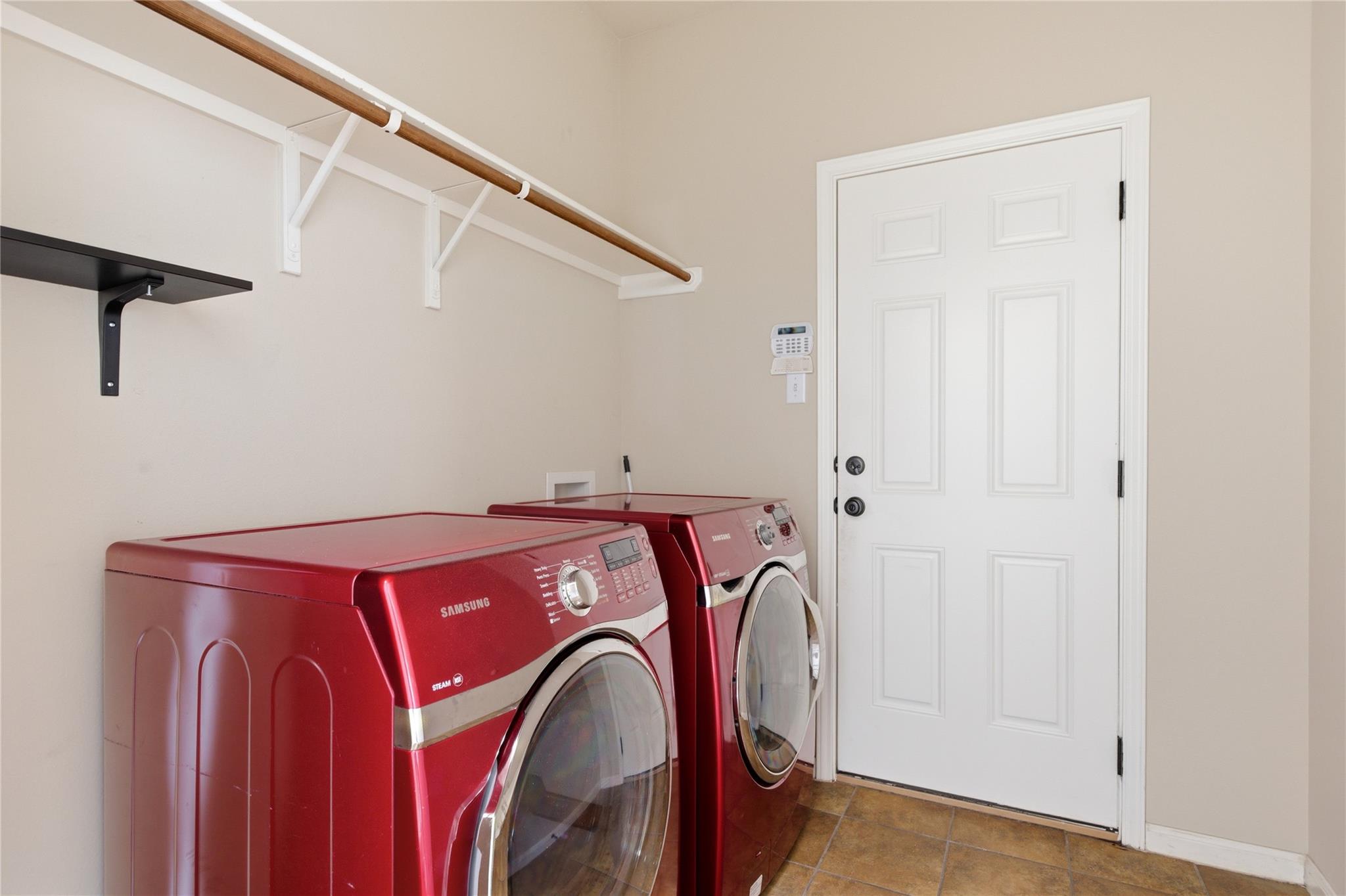 216 Great Circle Cv, Austin, TX 78717