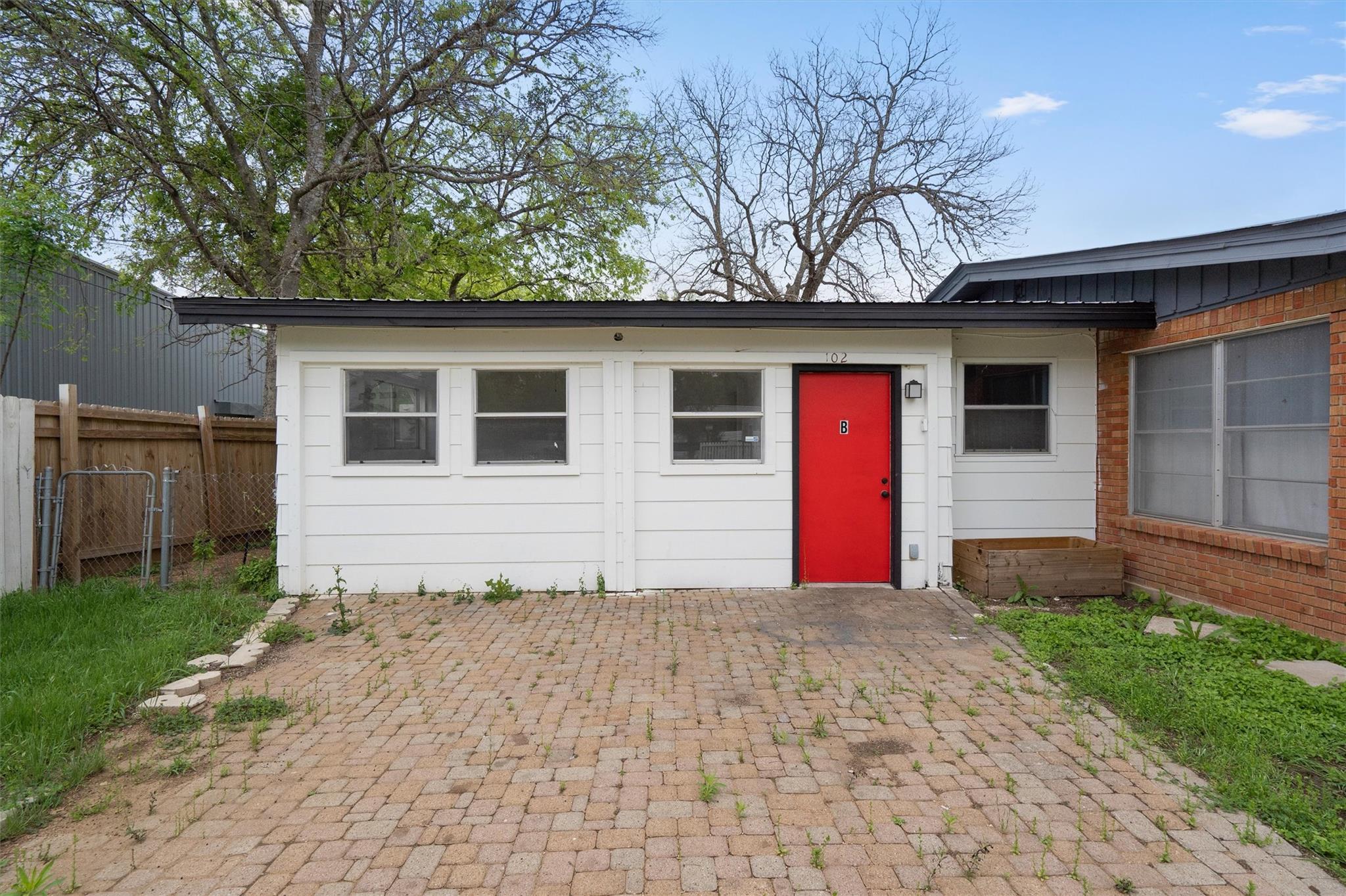 10205 Old Menchaca Rd # B, Austin, TX 78748