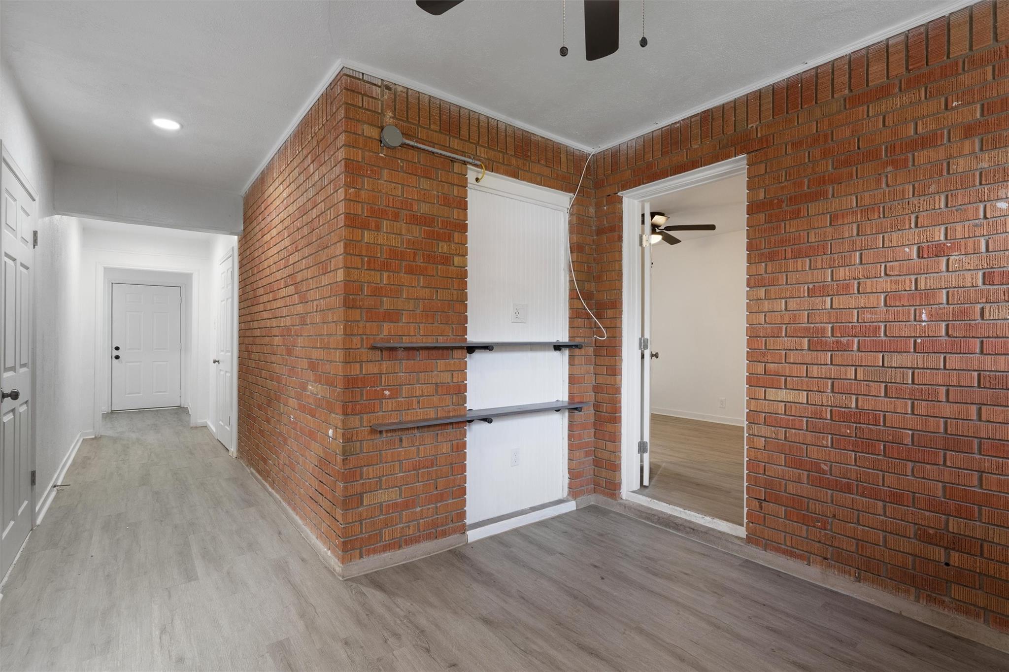 10205 Old Menchaca Rd # B, Austin, TX 78748