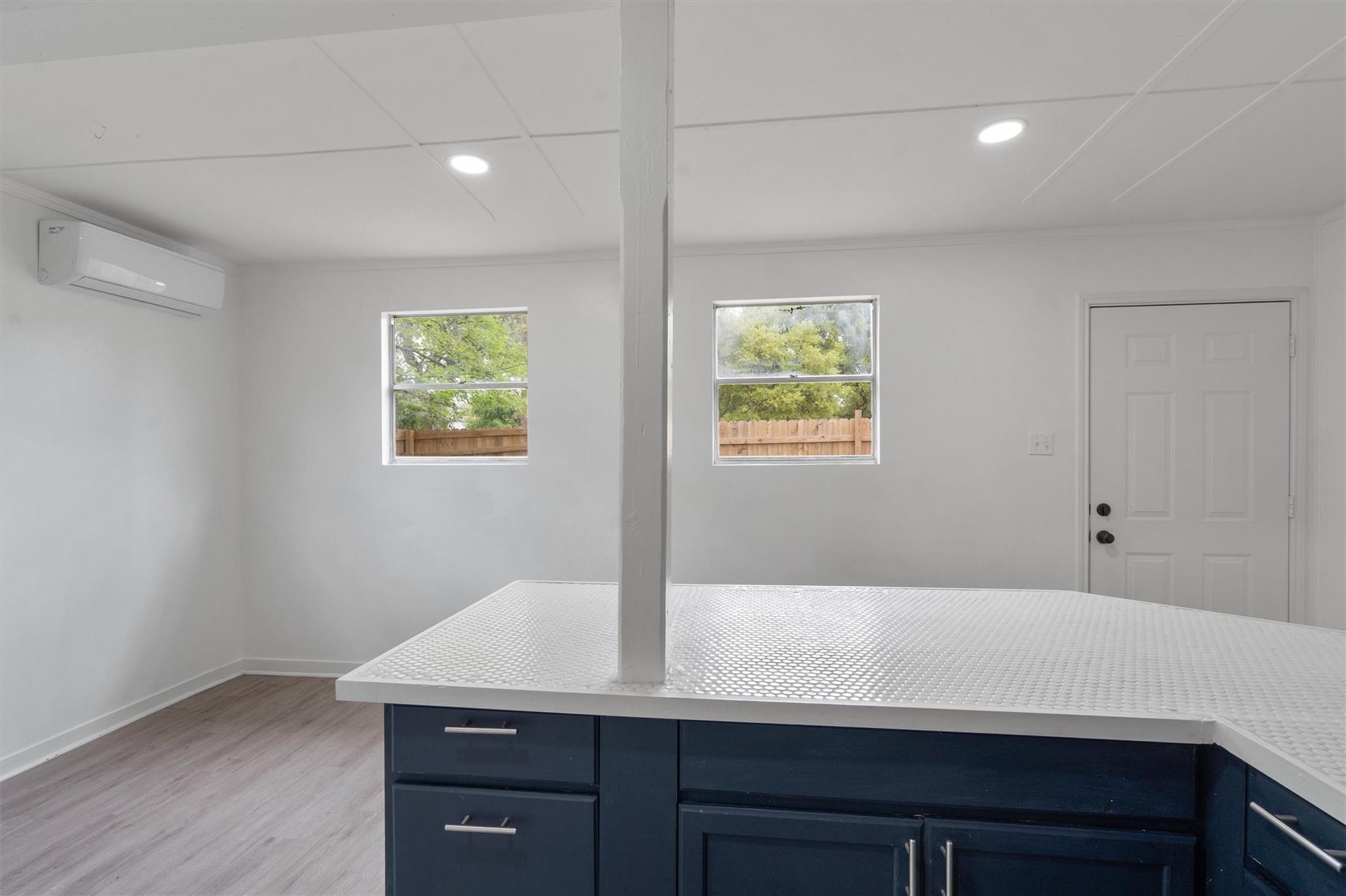 10205 Old Menchaca Rd # B, Austin, TX 78748