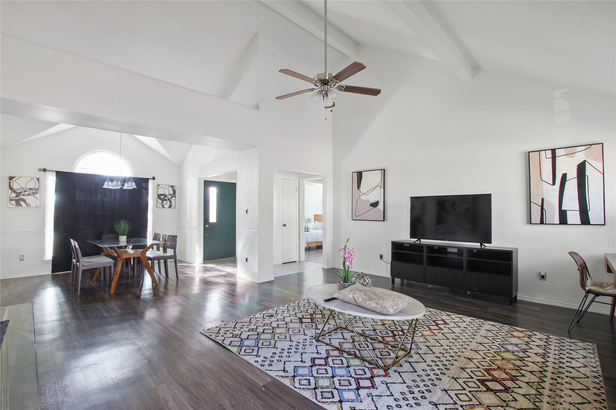 1712 Somerset Dr, Round Rock, TX 78681