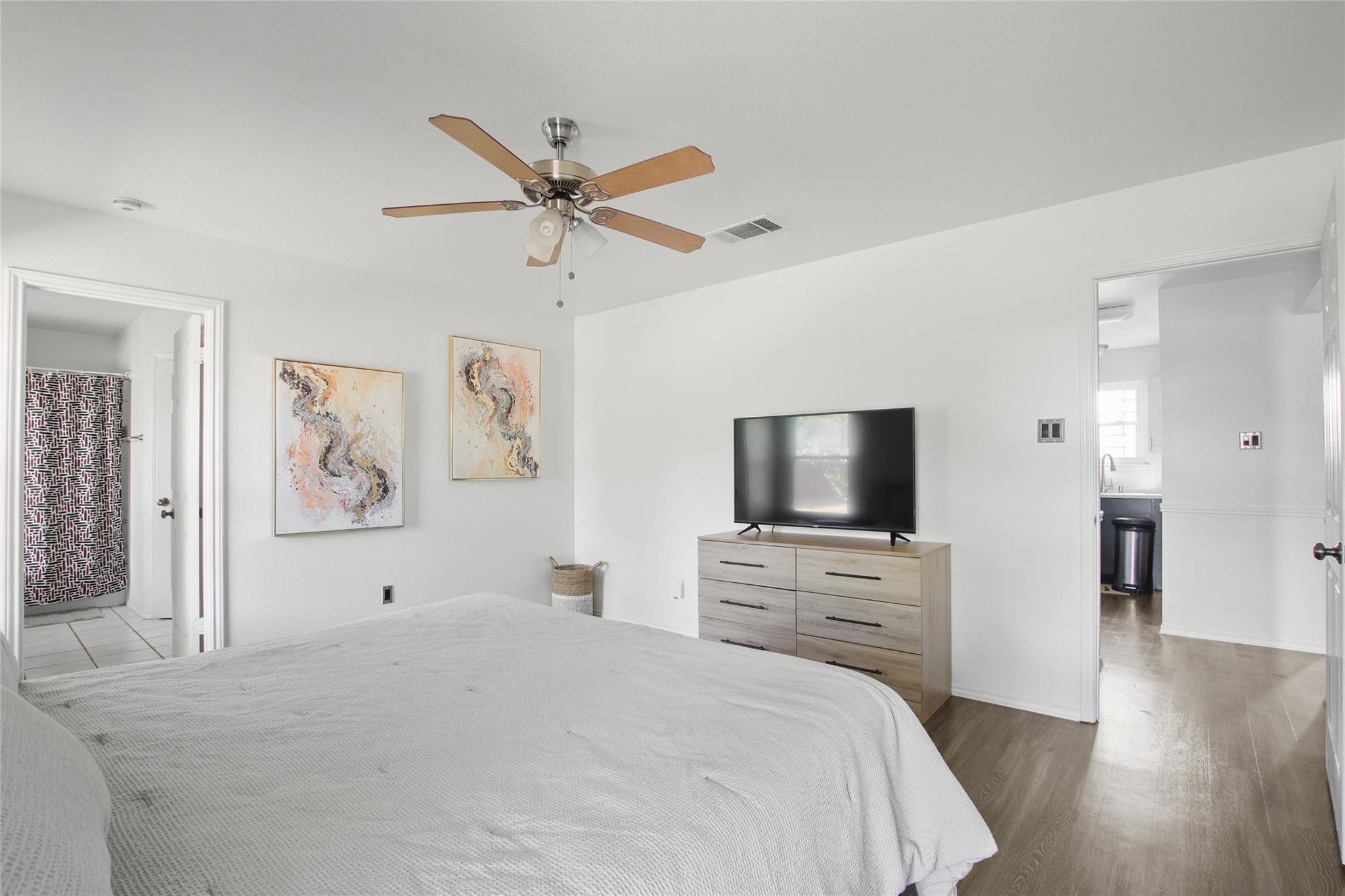 1712 Somerset Dr, Round Rock, TX 78681