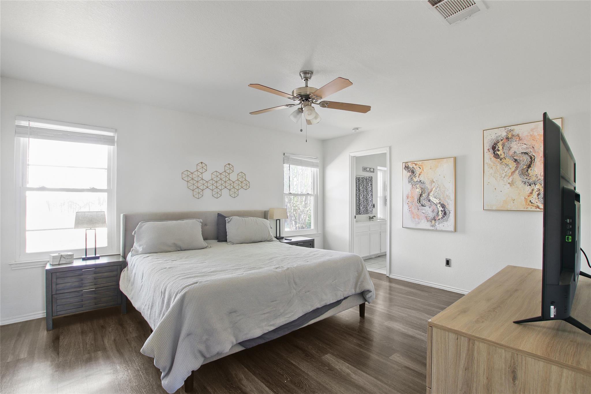 1712 Somerset Dr, Round Rock, TX 78681