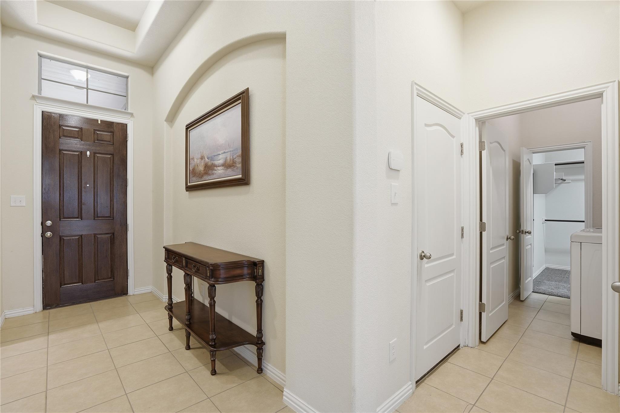 757 Oyster Crk, Buda, TX 78610