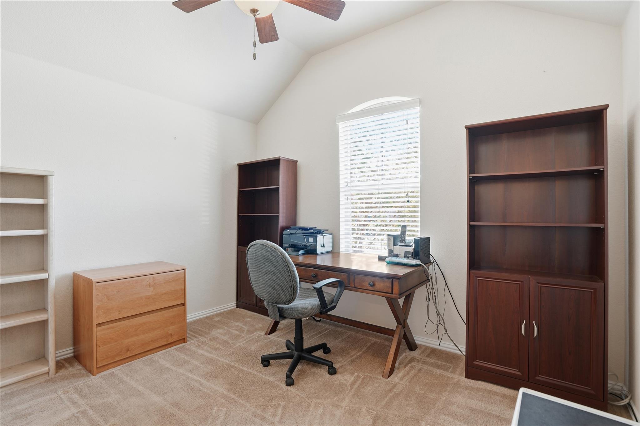 757 Oyster Crk, Buda, TX 78610