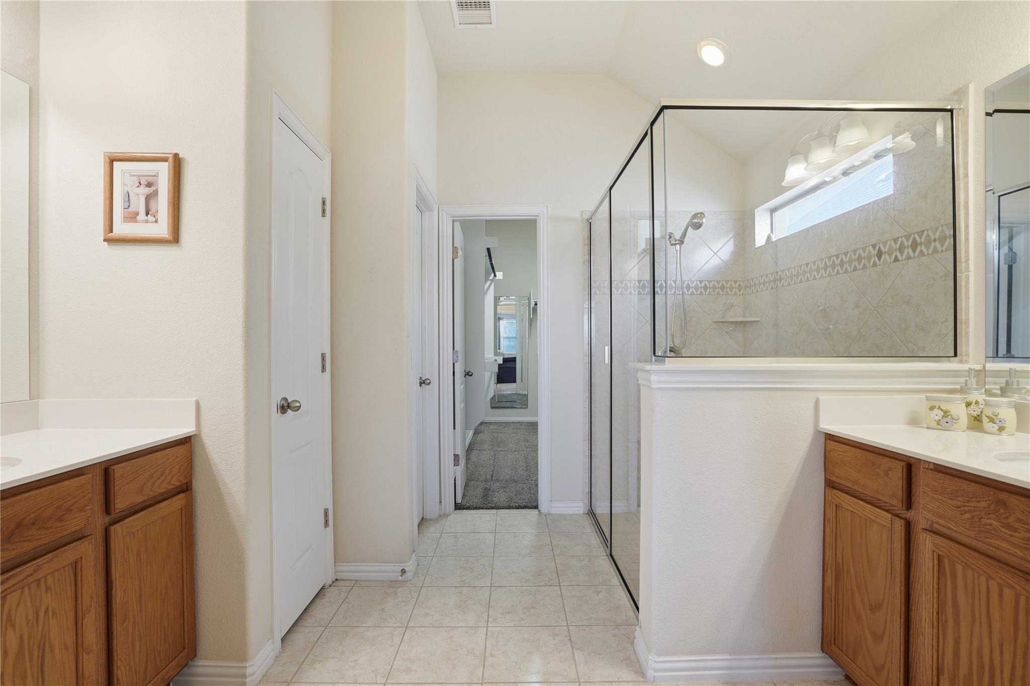 757 Oyster Crk, Buda, TX 78610