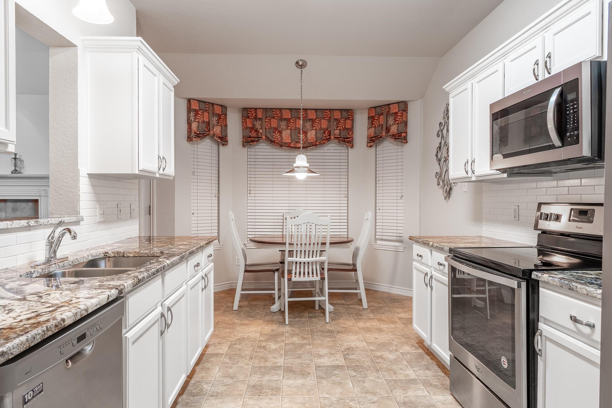 5308 Southern Crossing Dr, Temple, TX 76502