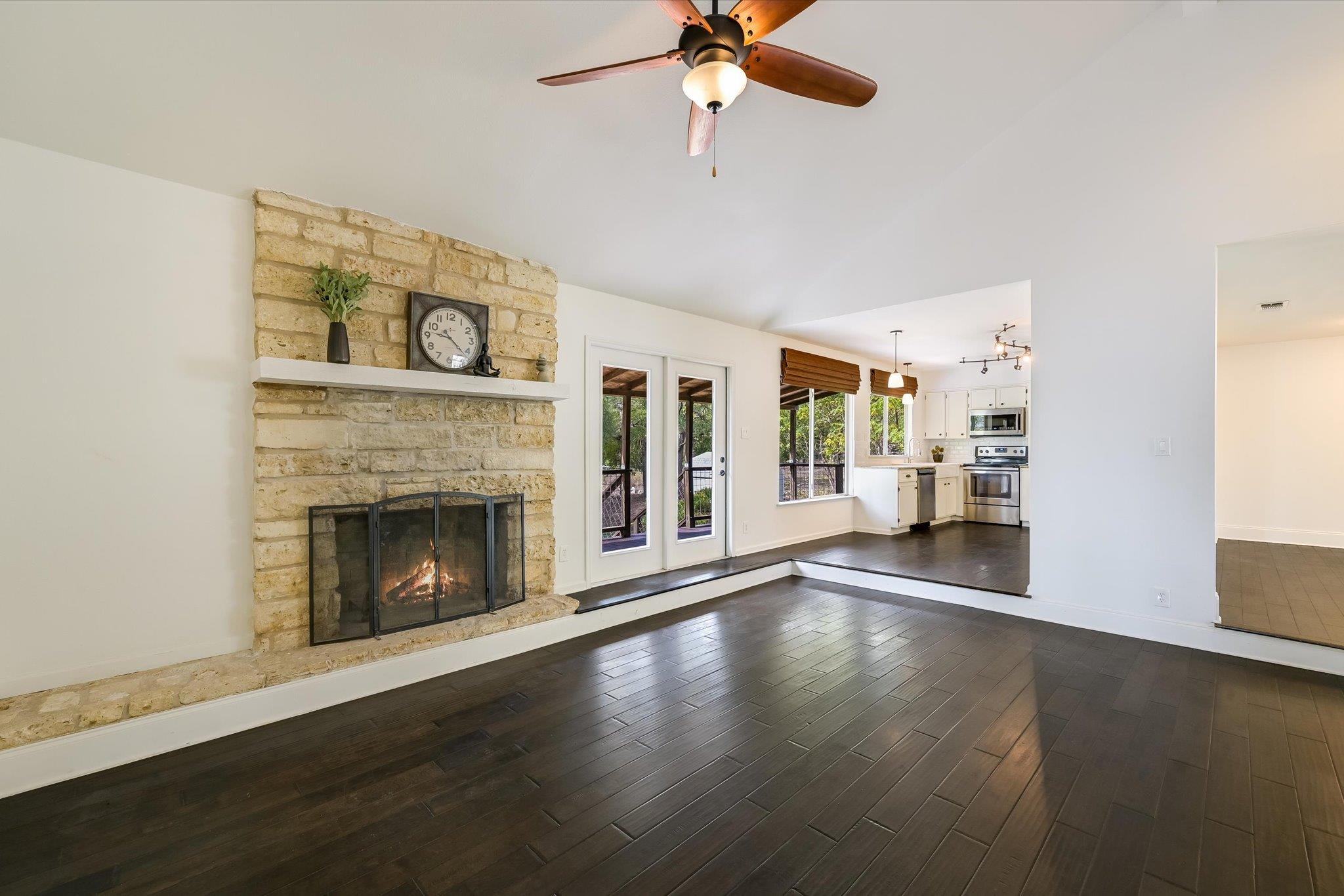 8806 El Rey Blvd, Austin, TX 78737