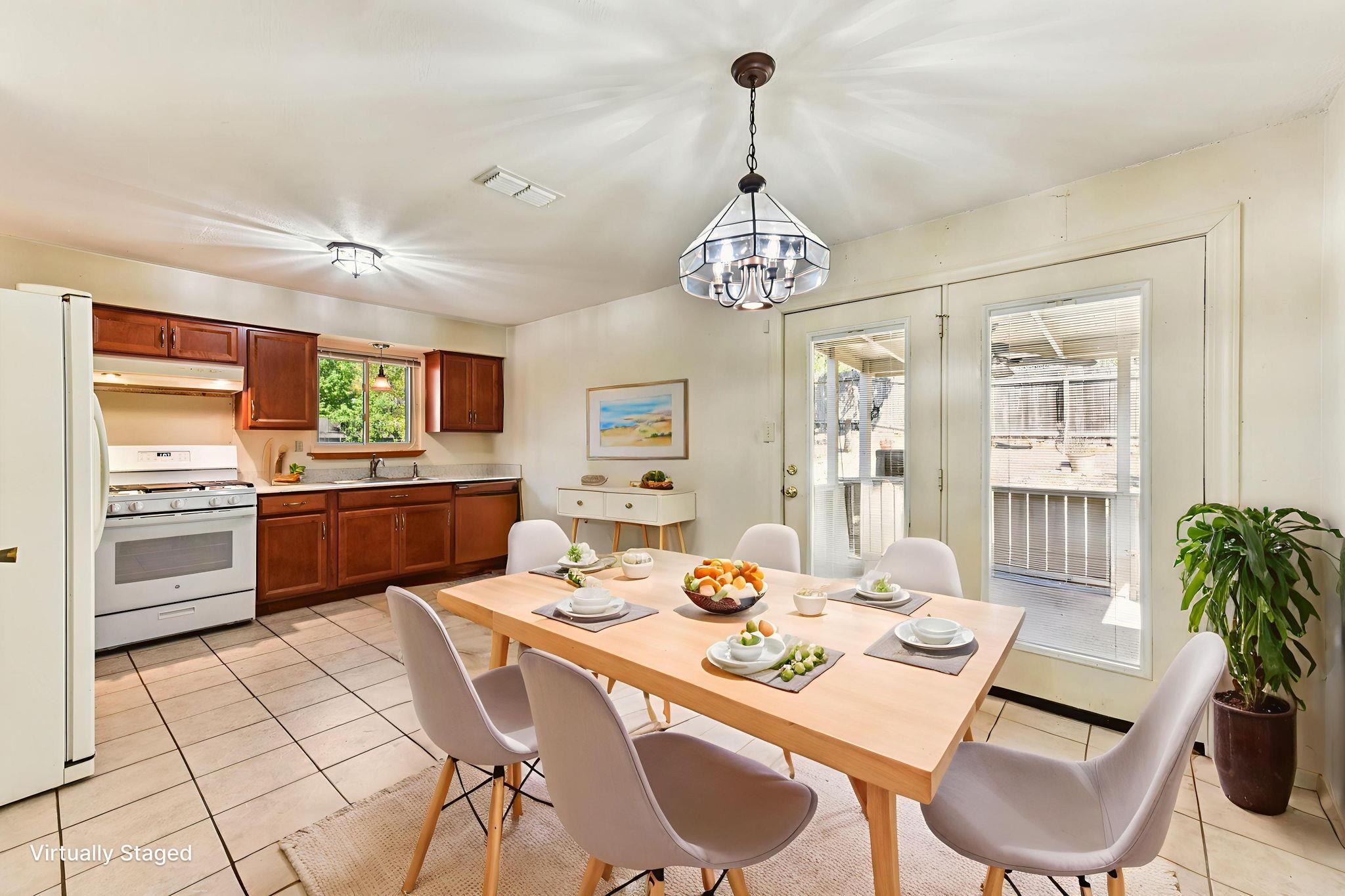 8318 Gallatin Dr, Austin, TX 78736