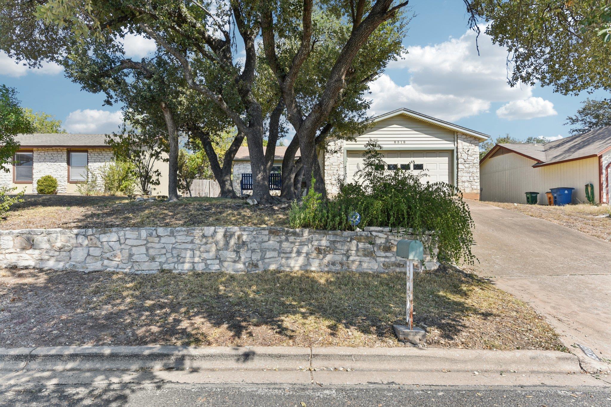 8318 Gallatin Dr, Austin, TX 78736