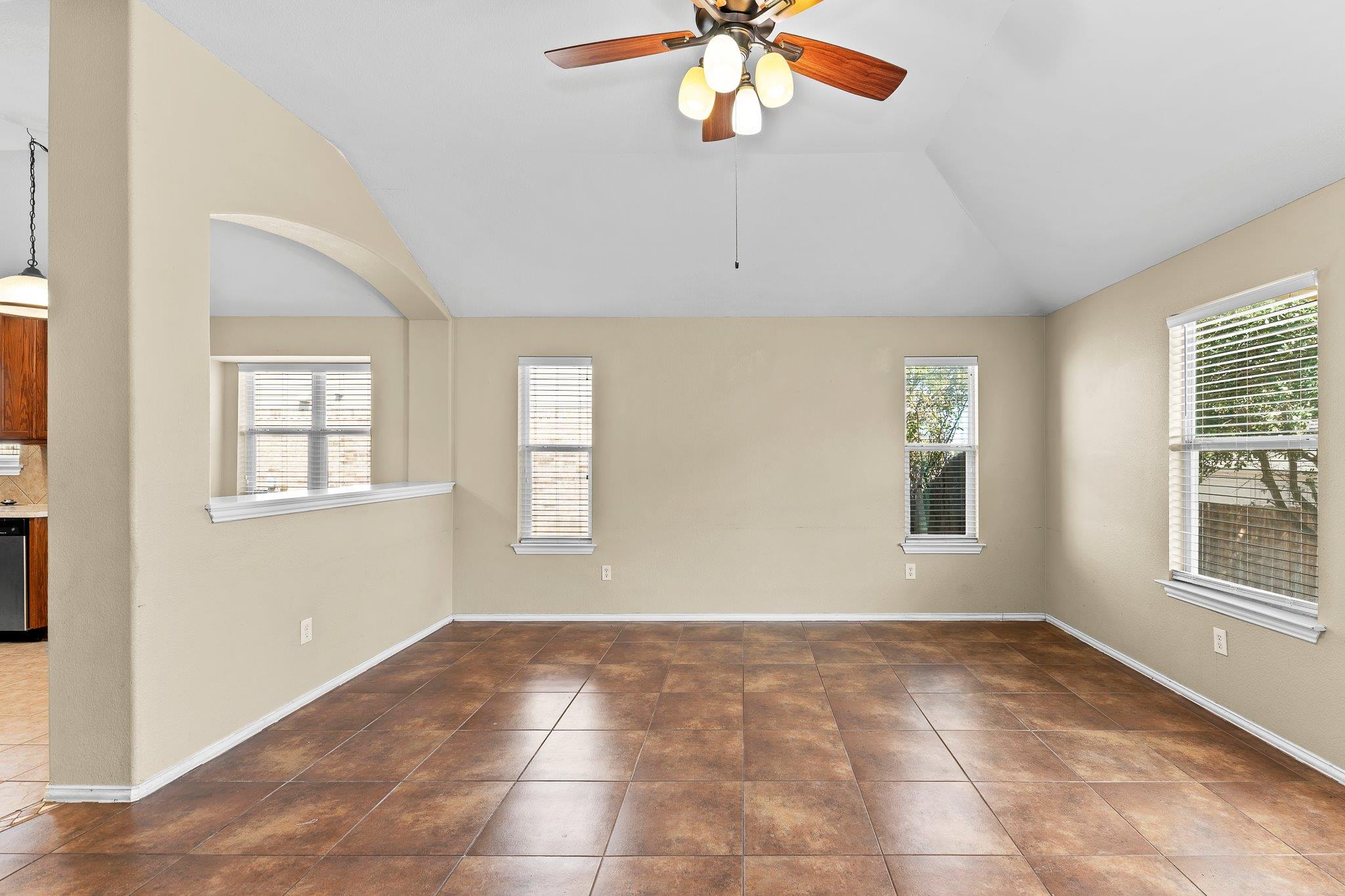 208 Pecanwood S, Kyle, TX 78640