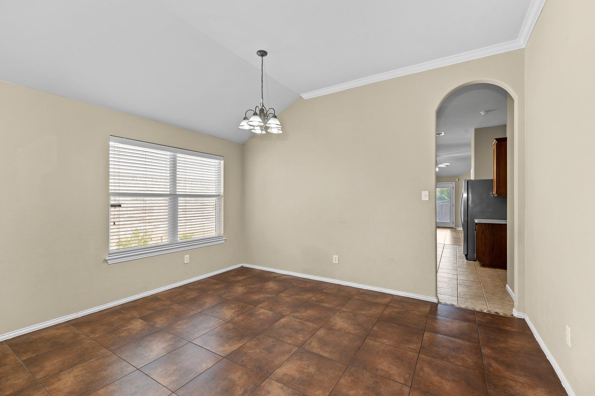 208 Pecanwood S, Kyle, TX 78640