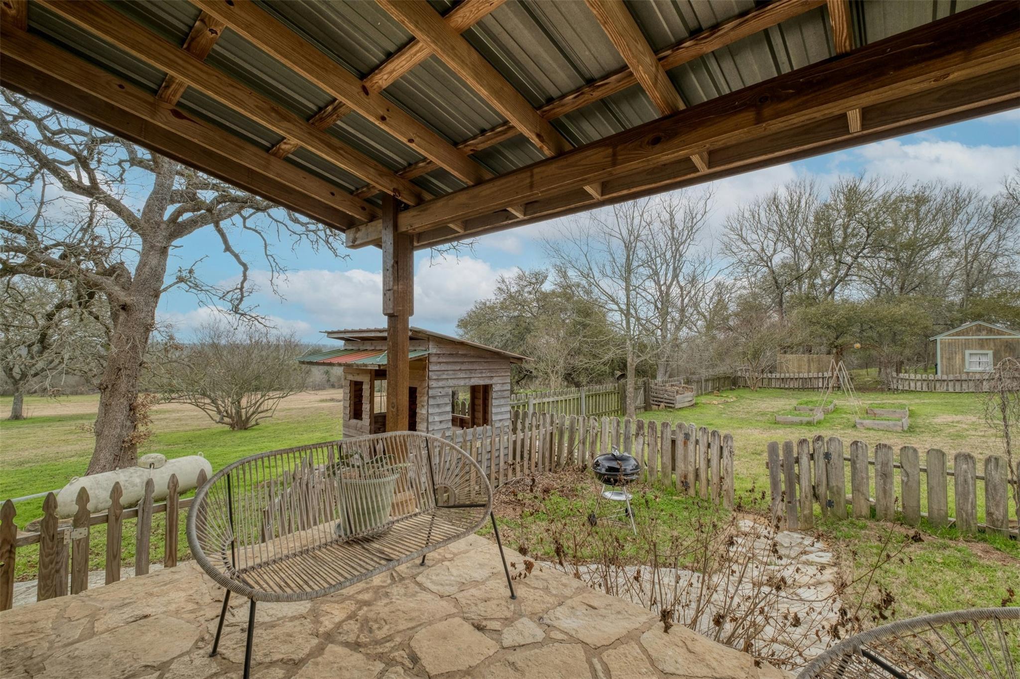 317 Walnut Creek Rd, Bastrop, TX 78602