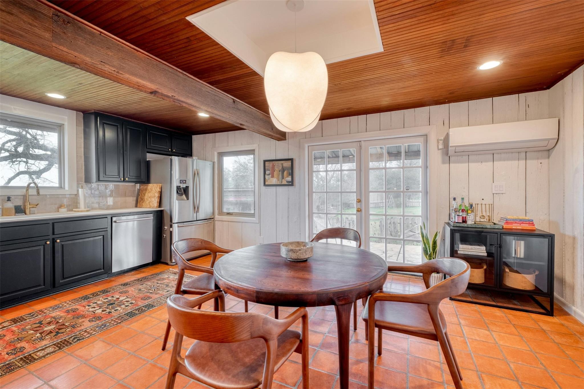 317 Walnut Creek Rd, Bastrop, TX 78602