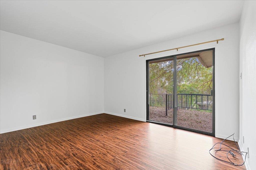 313 Comet, Lakeway, TX 78734