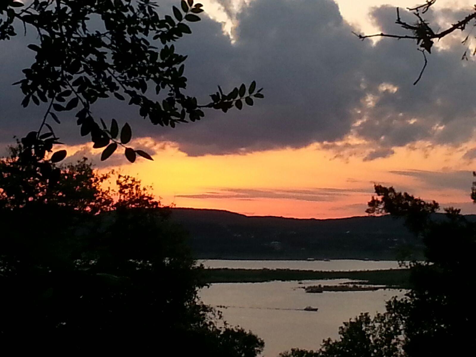 313 Comet, Lakeway, TX 78734