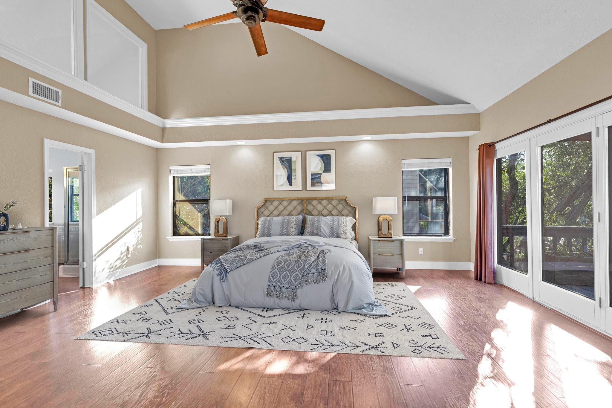 22012 Briarcliff Dr, Spicewood, TX 78669