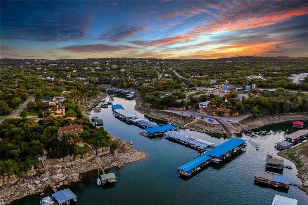 22012 Briarcliff Dr, Spicewood, TX 78669