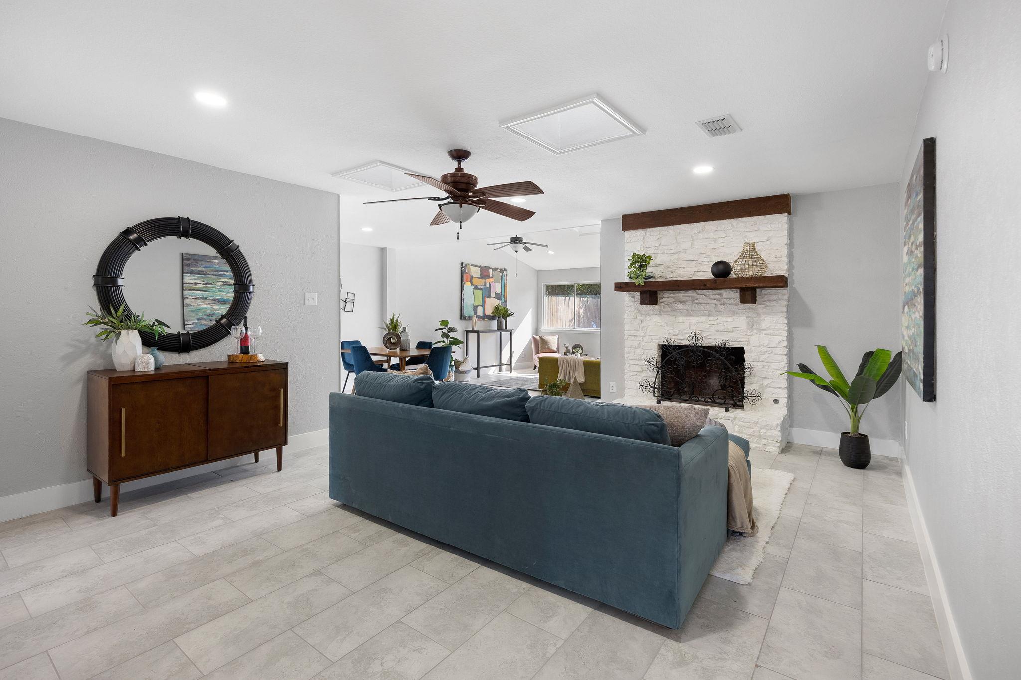 7321 Shadywood Dr, Austin, TX 78745