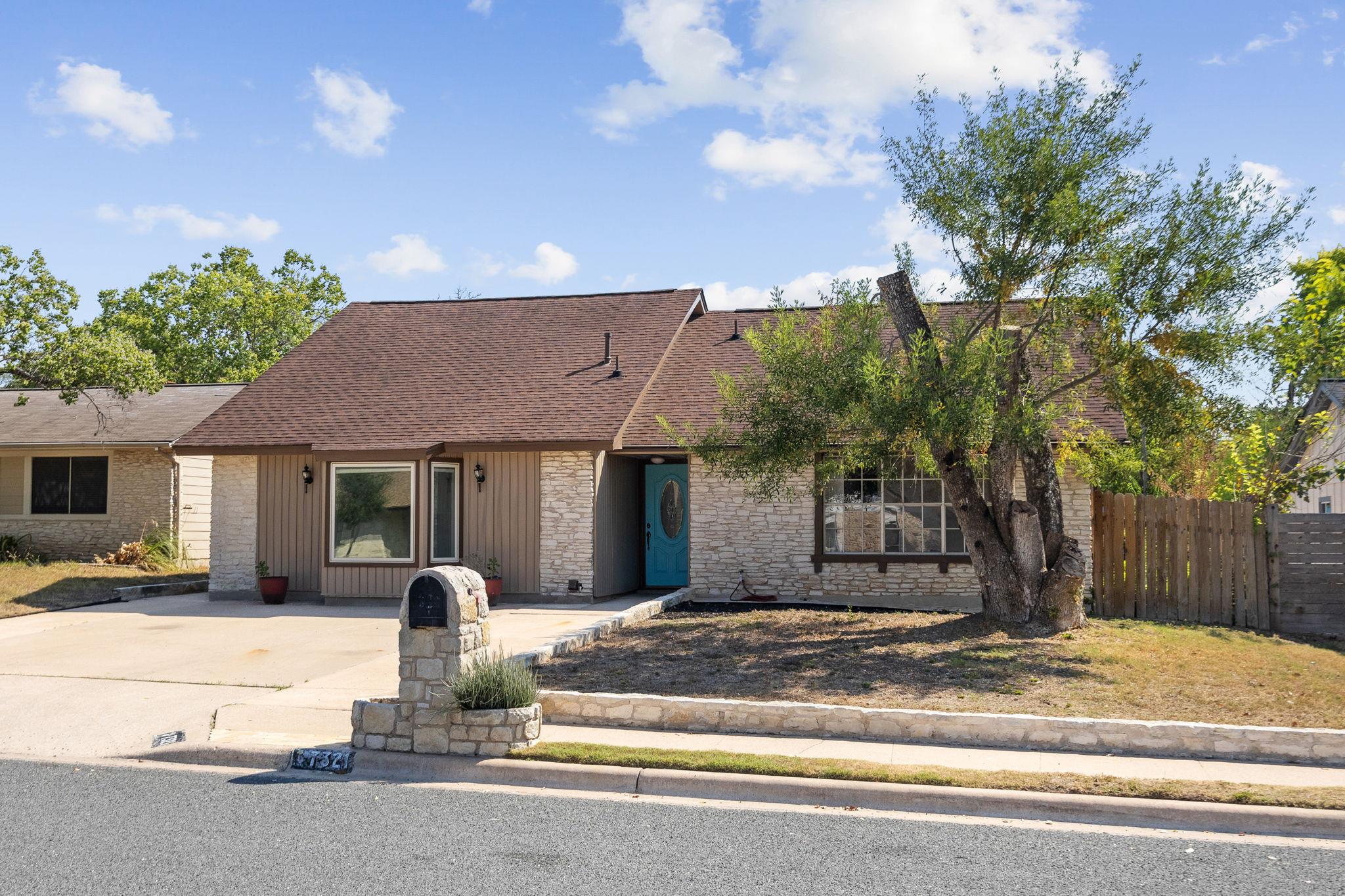 7321 Shadywood Dr, Austin, TX 78745