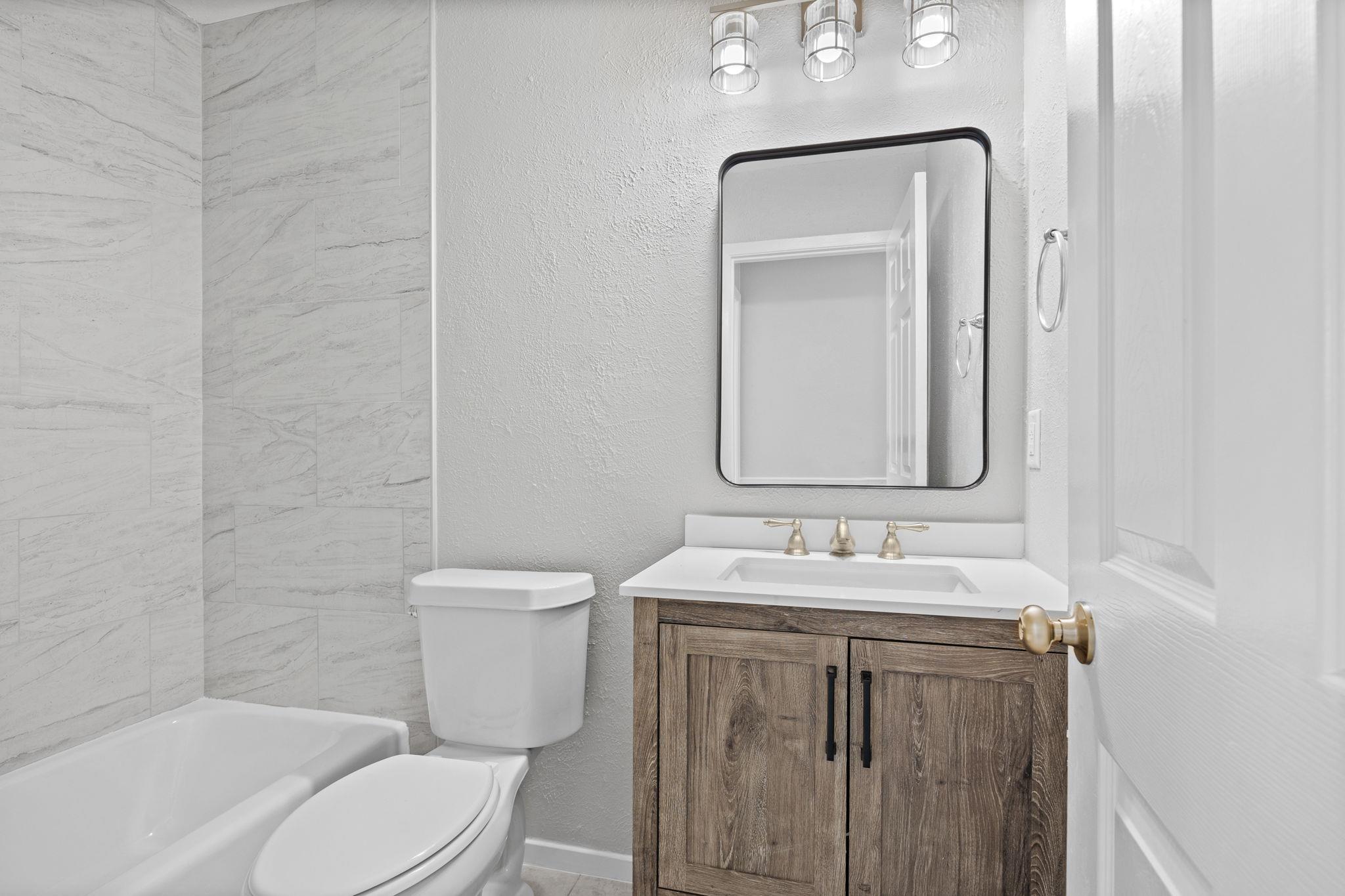 7321 Shadywood Dr, Austin, TX 78745