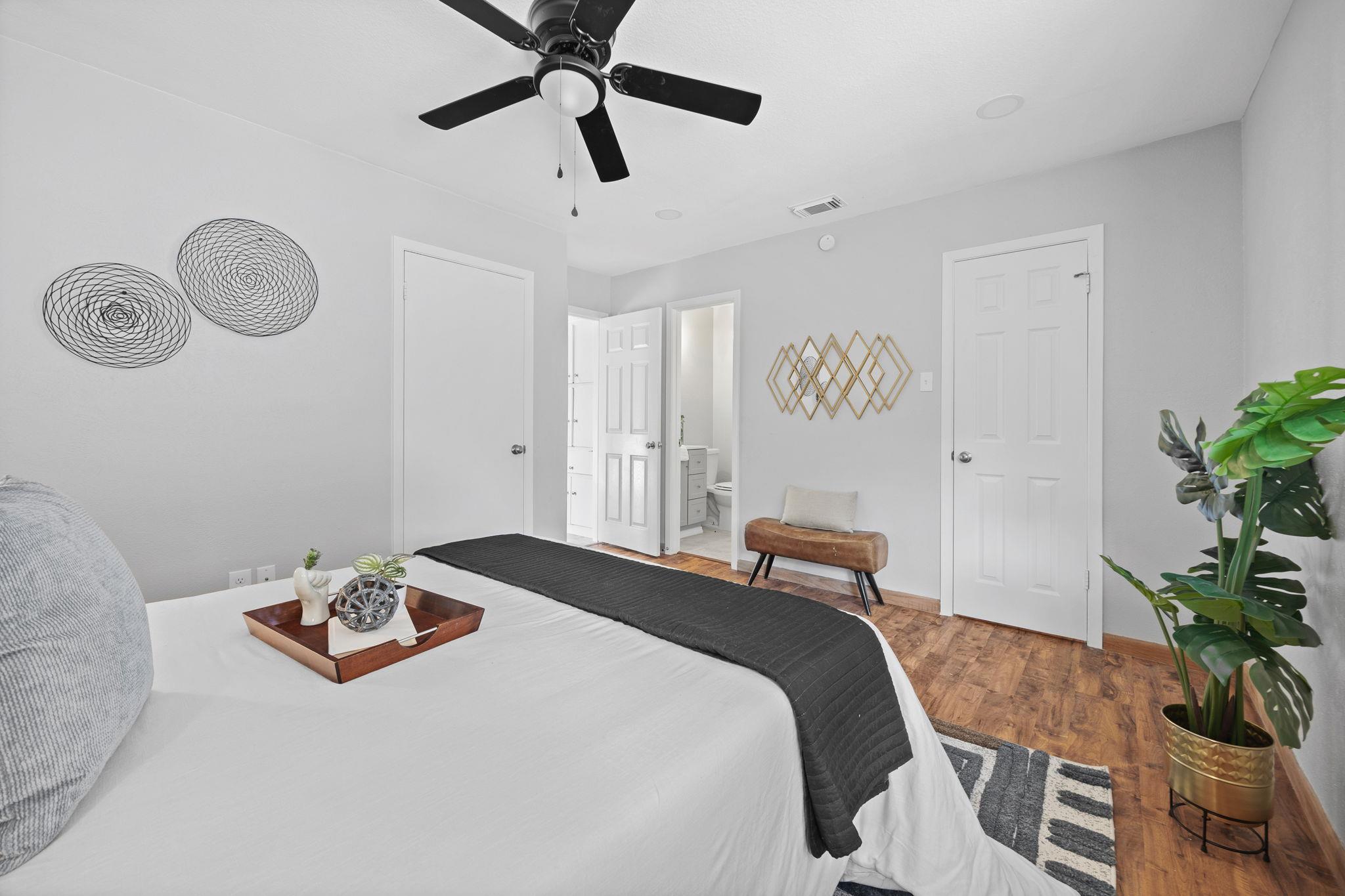 7321 Shadywood Dr, Austin, TX 78745