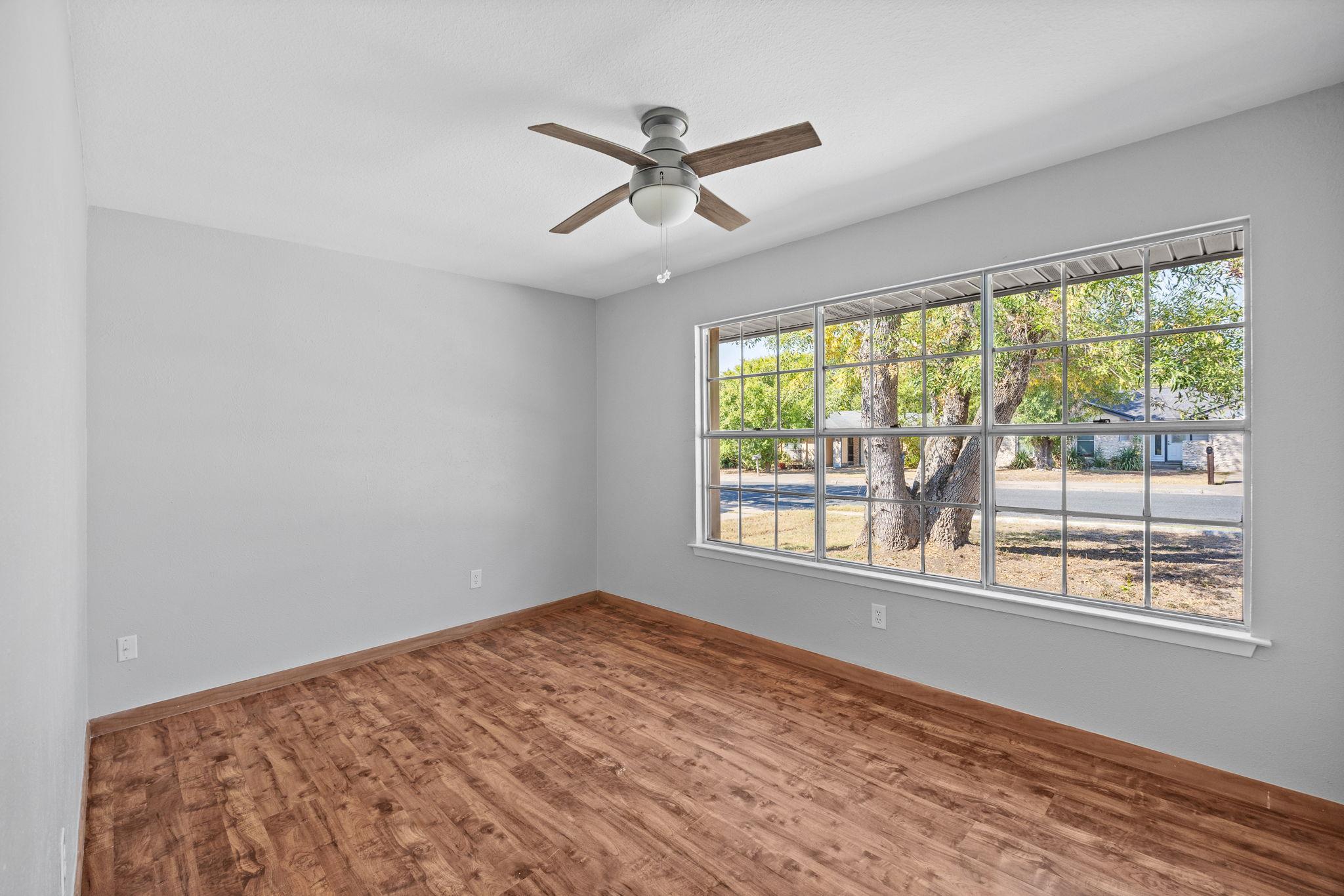 7321 Shadywood Dr, Austin, TX 78745