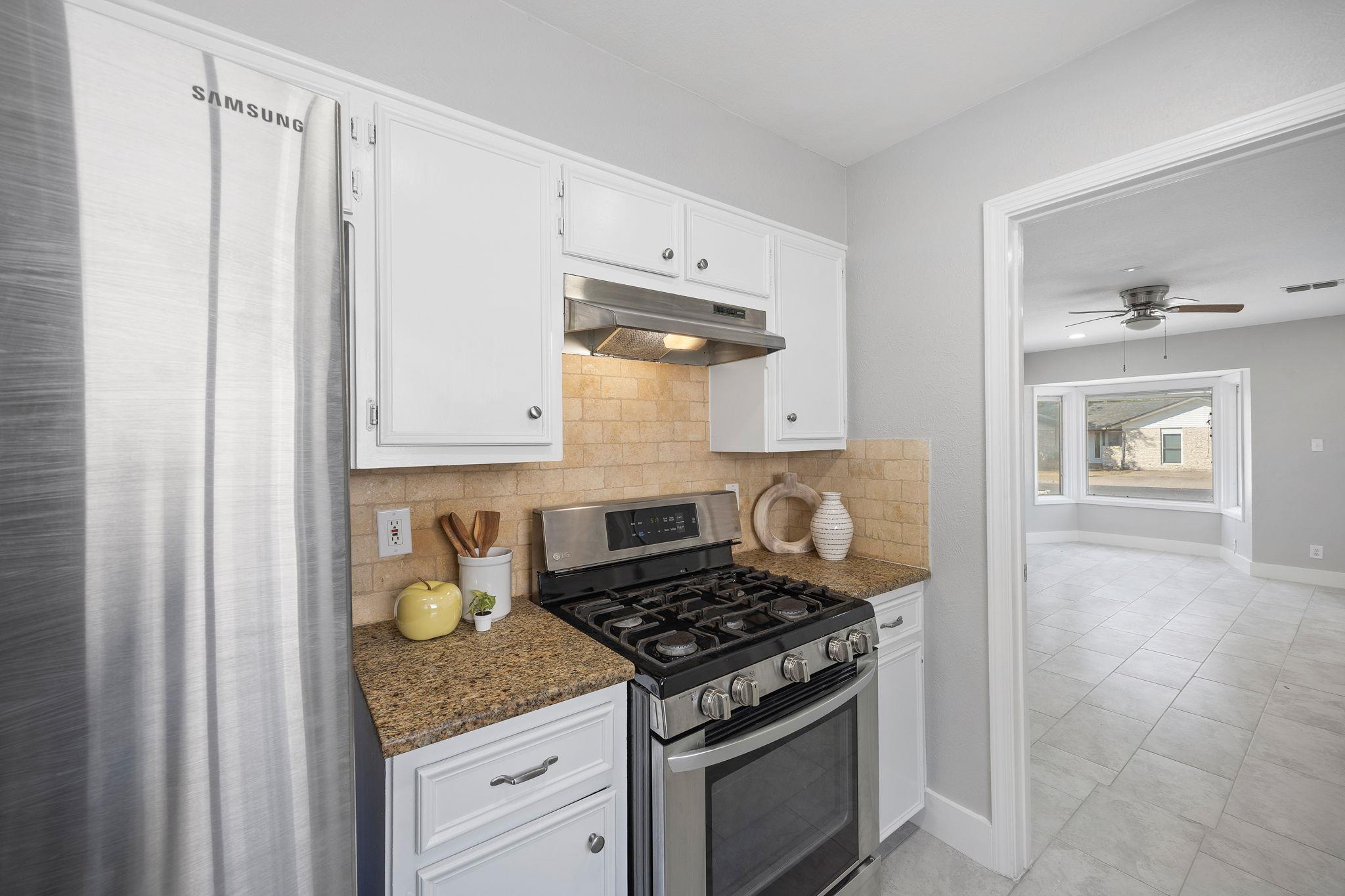 7321 Shadywood Dr, Austin, TX 78745