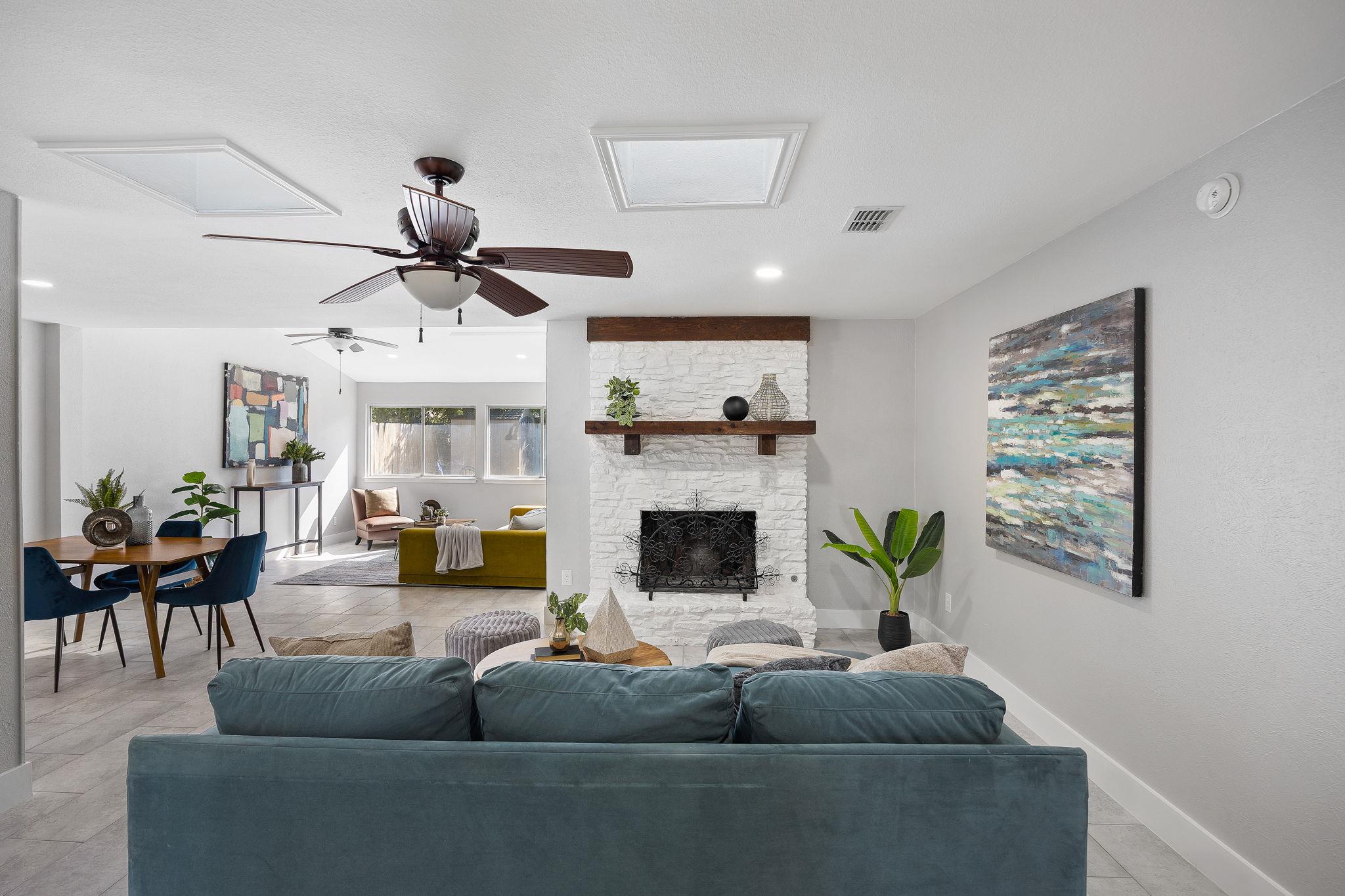 7321 Shadywood Dr, Austin, TX 78745