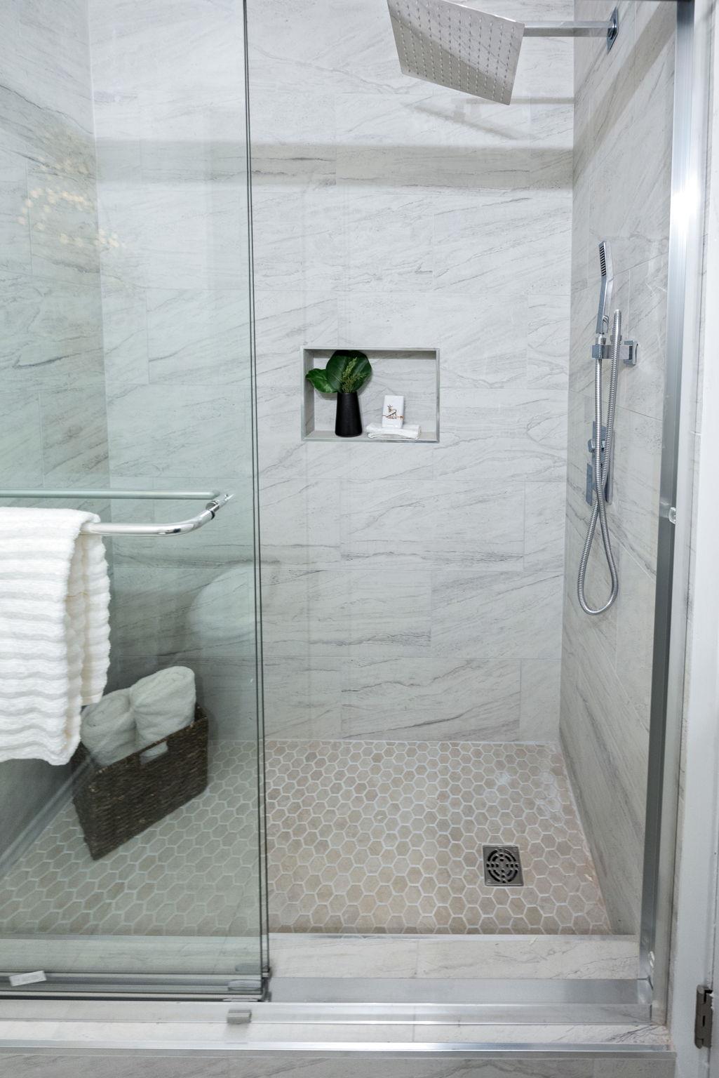 7321 Shadywood Dr, Austin, TX 78745