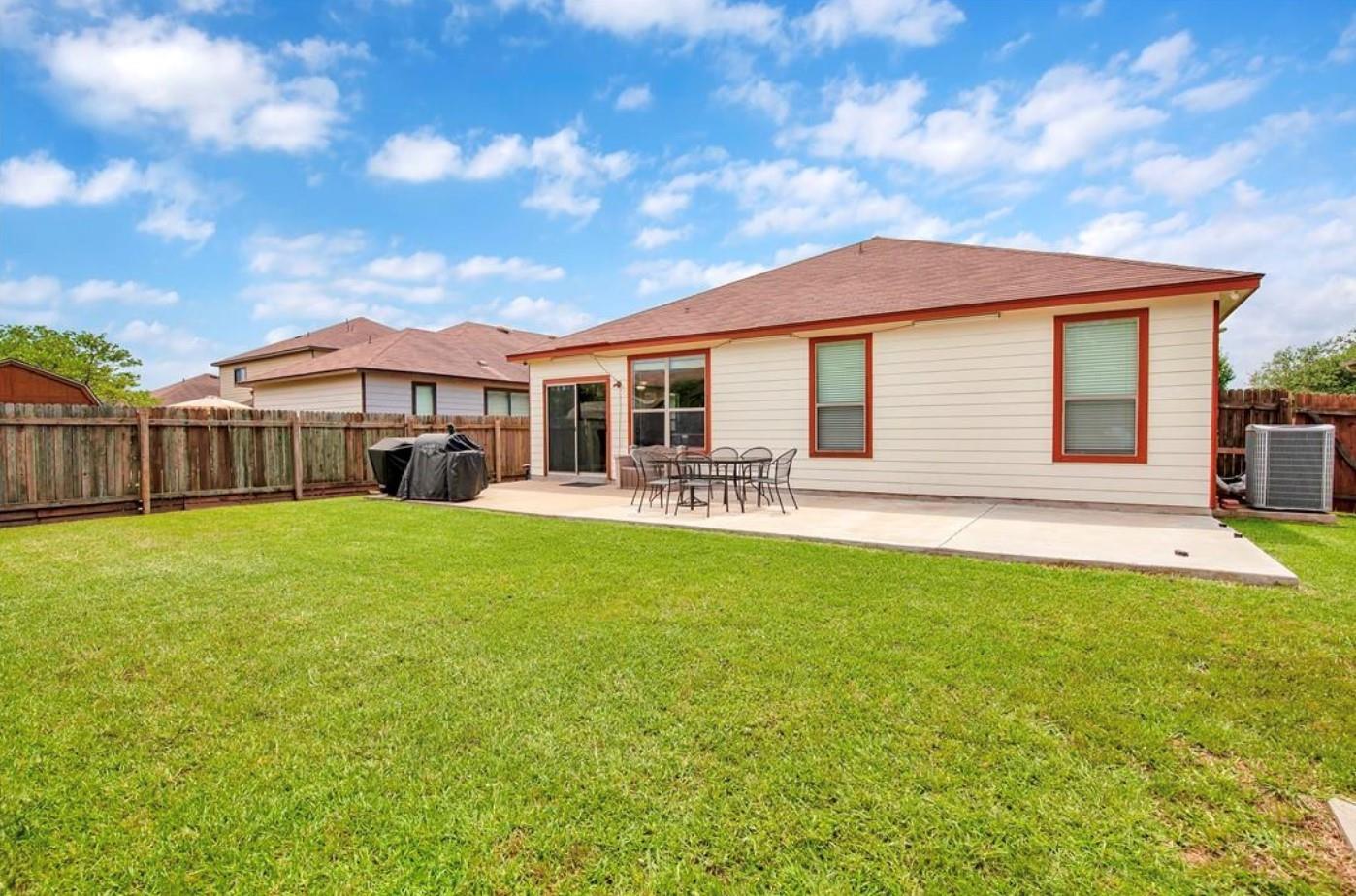 1721 E Mesa Park Cv, Round Rock, TX 78664