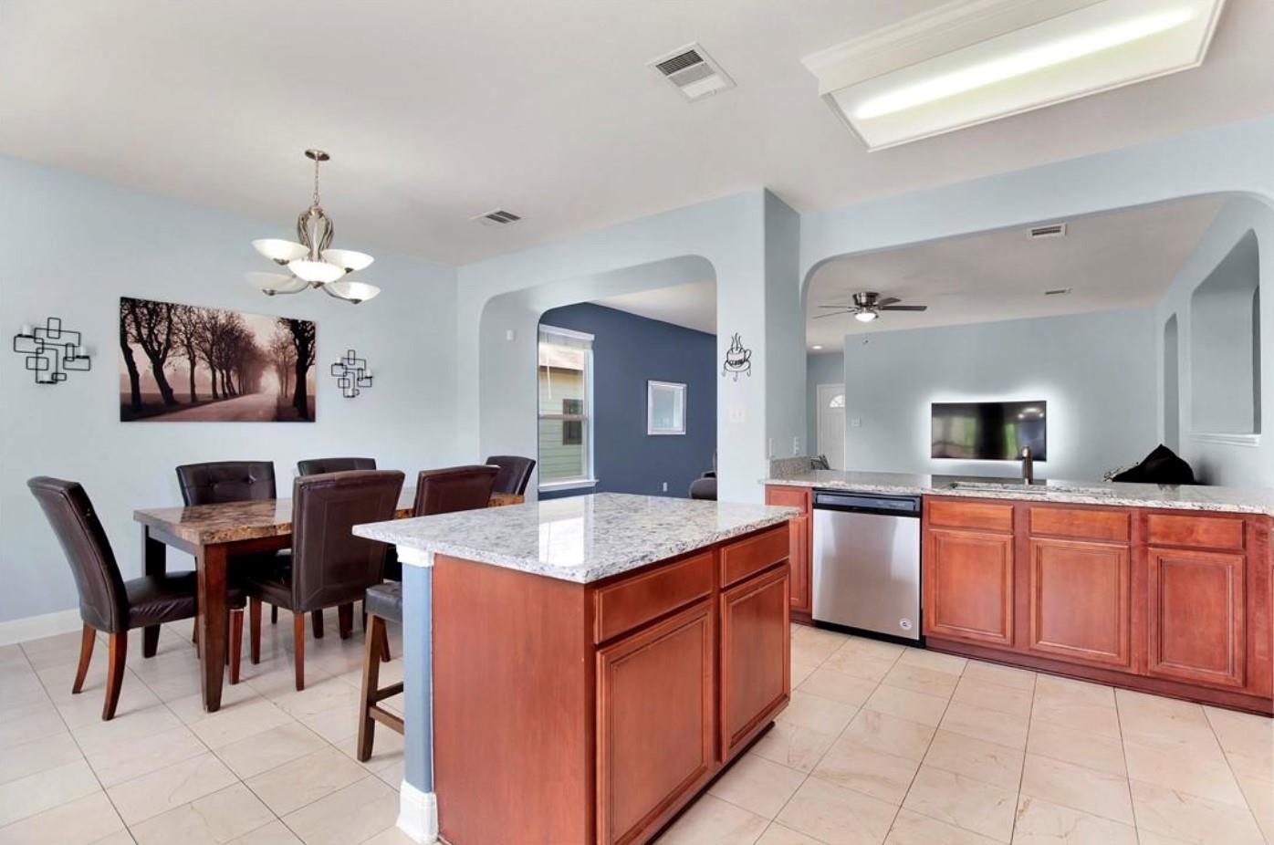 1721 E Mesa Park Cv, Round Rock, TX 78664