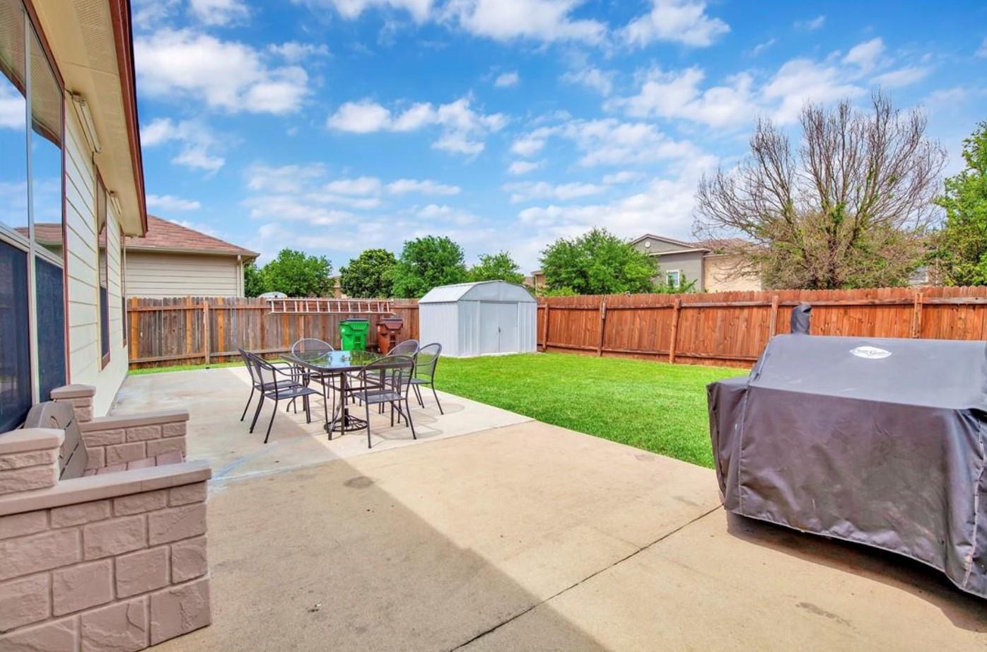 1721 E Mesa Park Cv, Round Rock, TX 78664