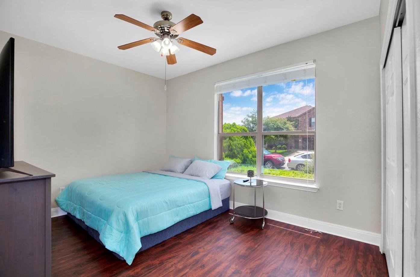 1721 E Mesa Park Cv, Round Rock, TX 78664