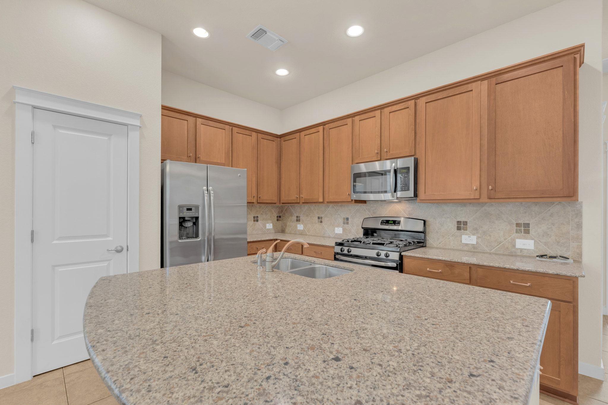 3900 Threadgill St # 21, Austin, TX 78723