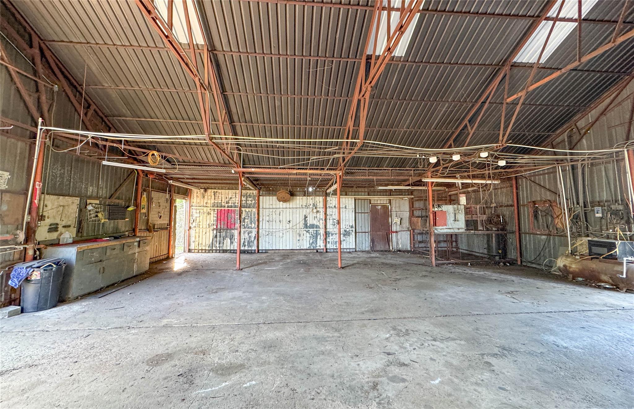 1503 W 8th Street, Caldwell, TX 77836