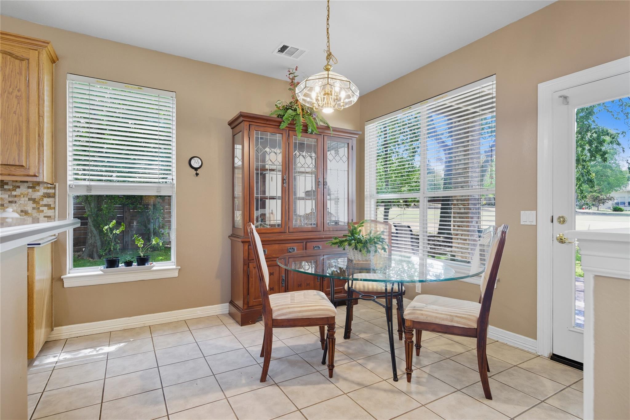 10608 PORTRUSH Ct, Austin, TX 78747