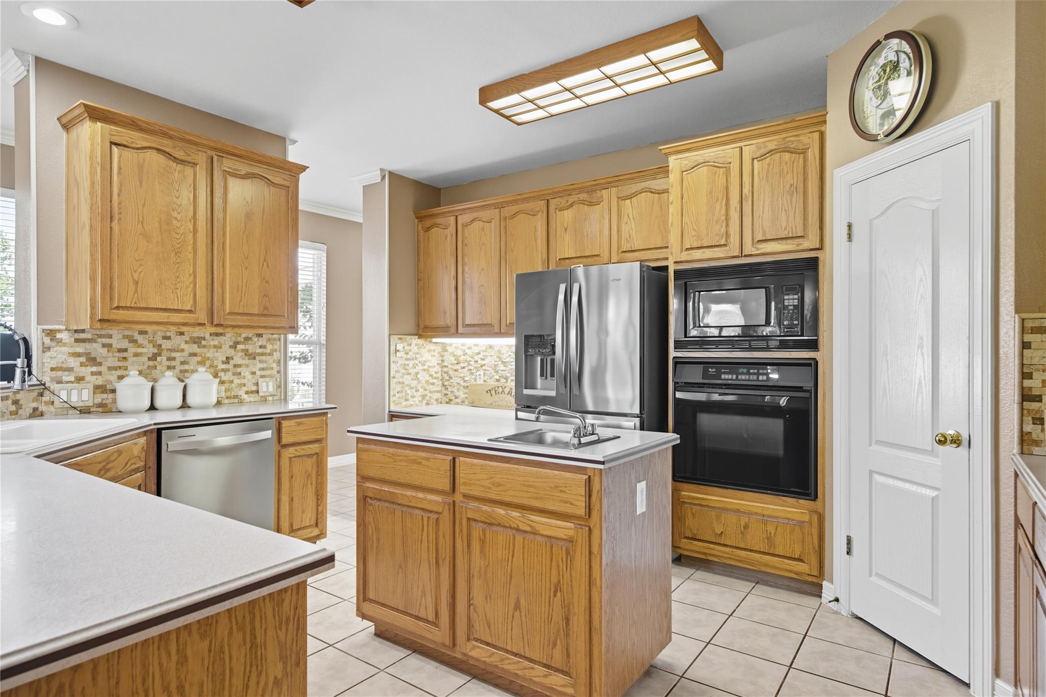 10608 PORTRUSH Ct, Austin, TX 78747