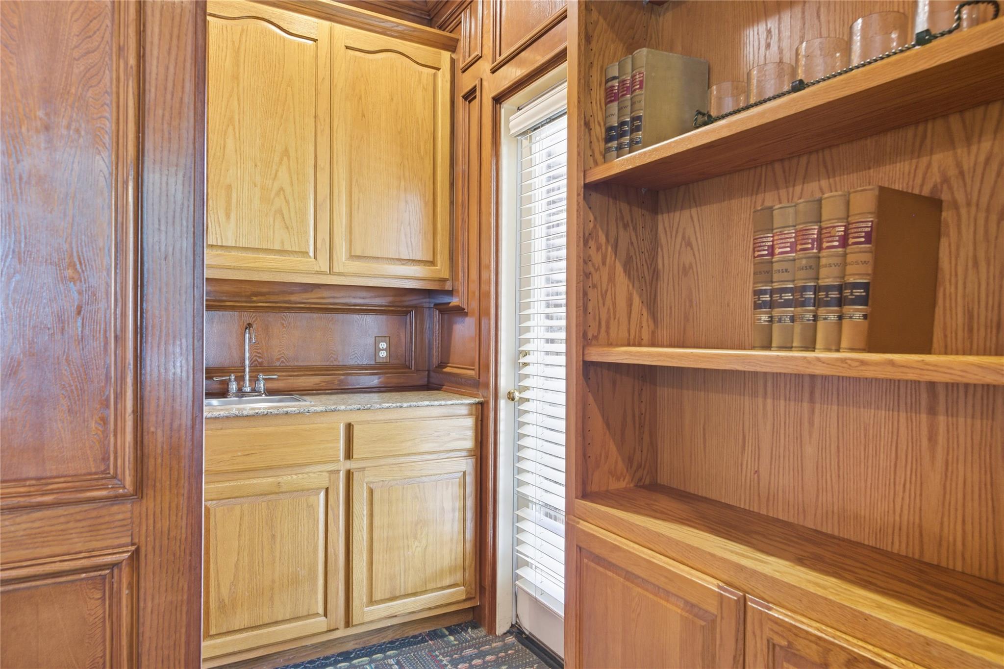 10608 PORTRUSH Ct, Austin, TX 78747