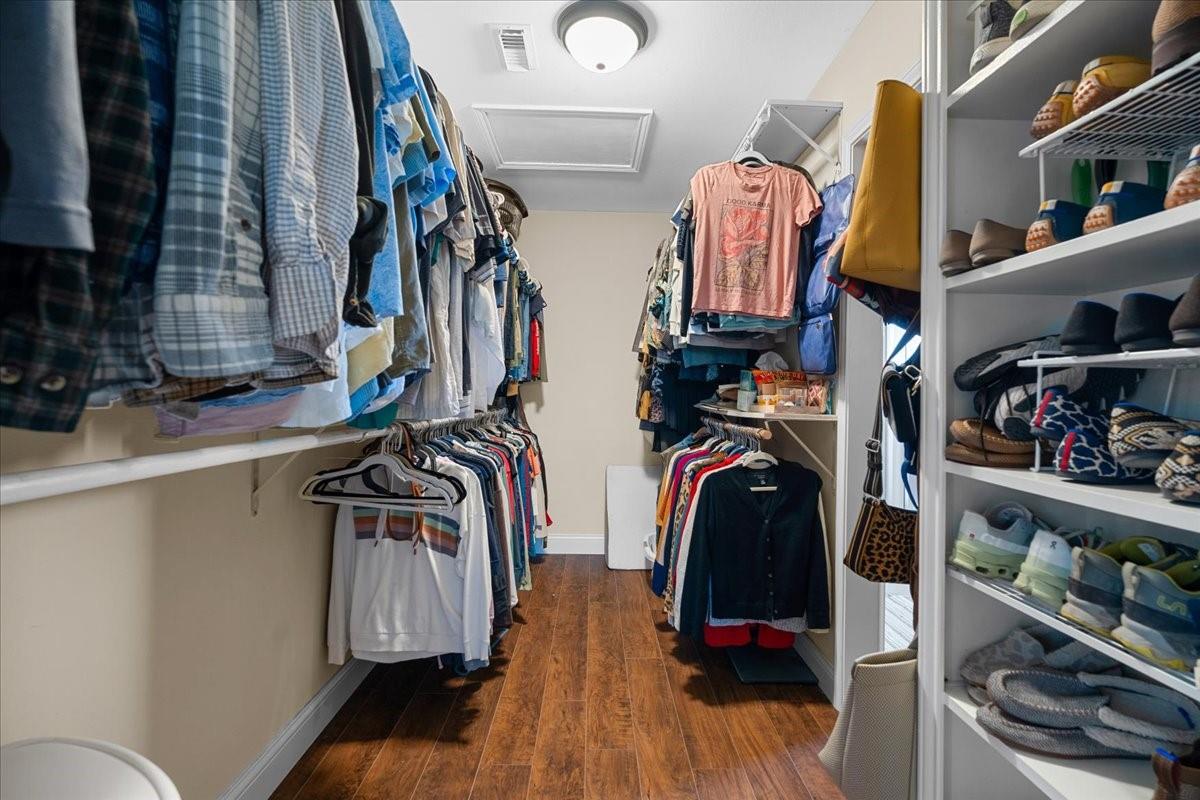 737 Summerwood Dr, New Braunfels, TX 78130