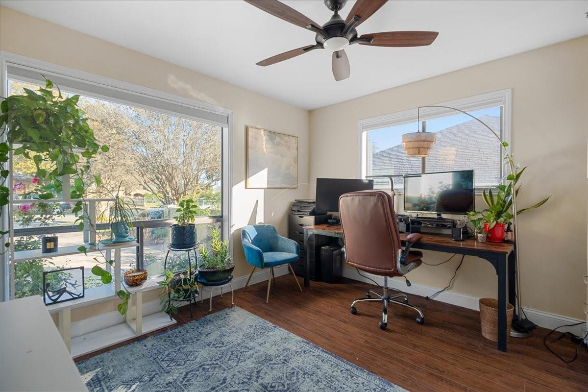 737 Summerwood Dr, New Braunfels, TX 78130