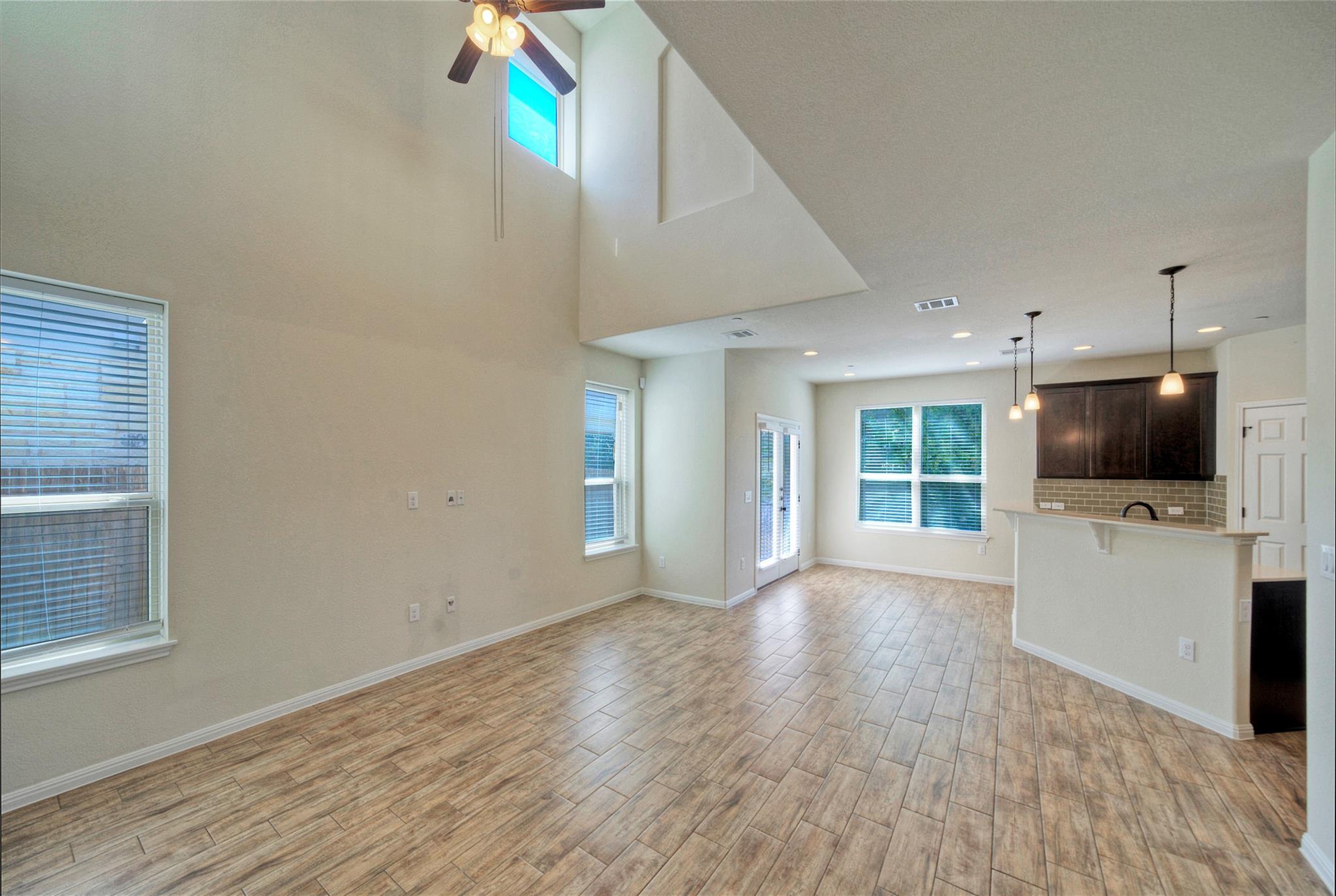 3240 E Whitestone Blvd # 47, Cedar Park, TX 78613