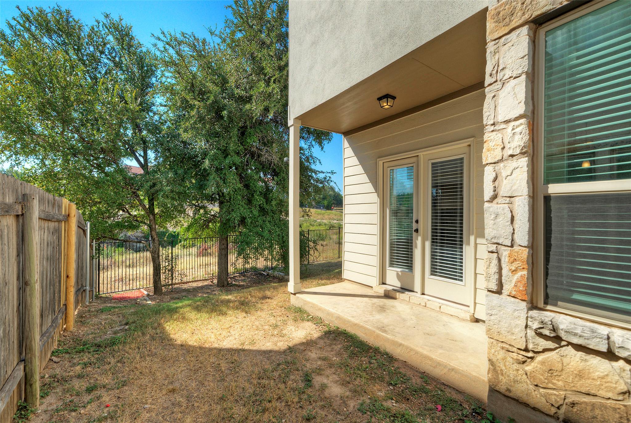 3240 E Whitestone Blvd # 47, Cedar Park, TX 78613