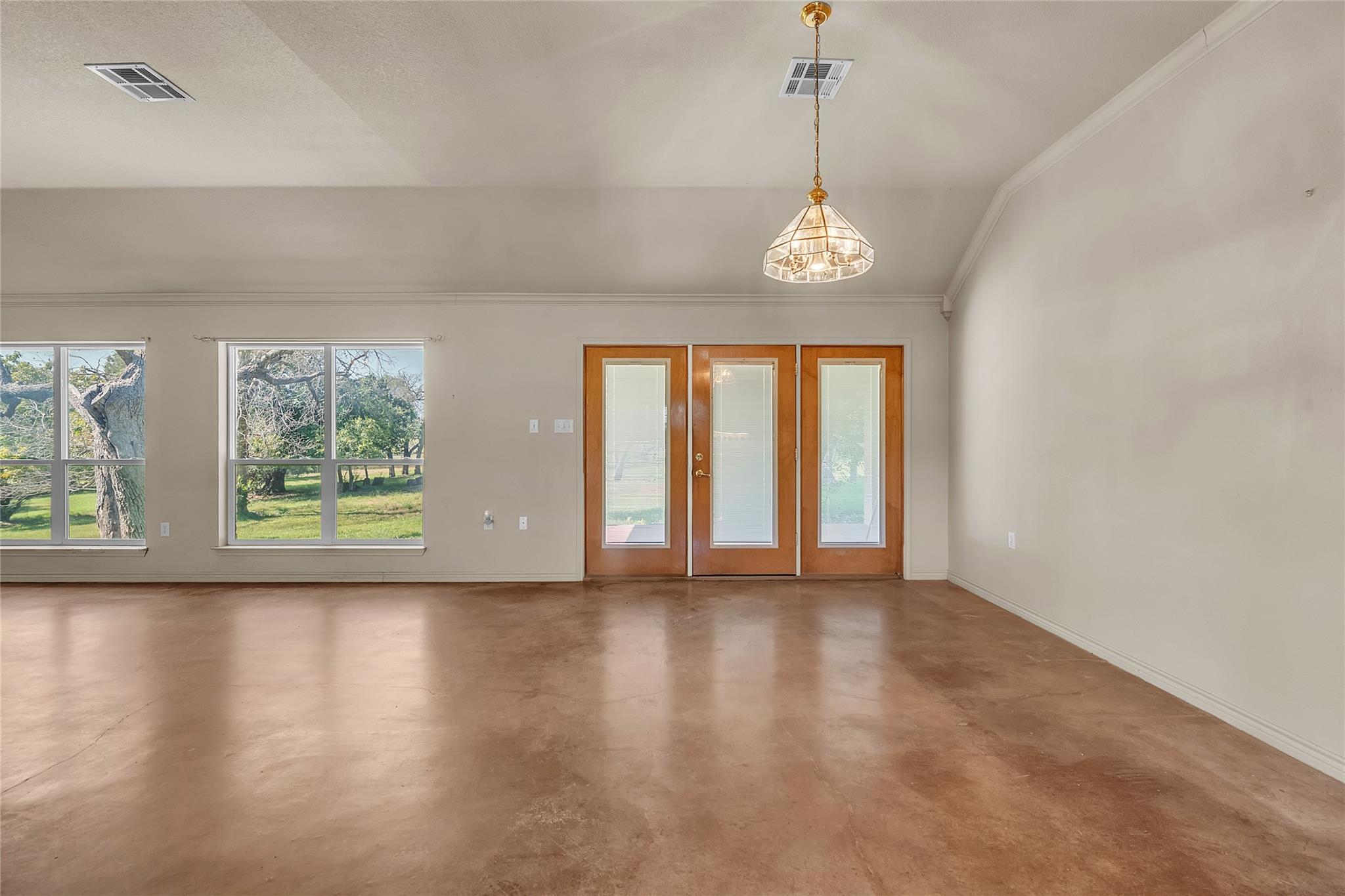 602 Antelope Ln, Lampasas, TX 76550